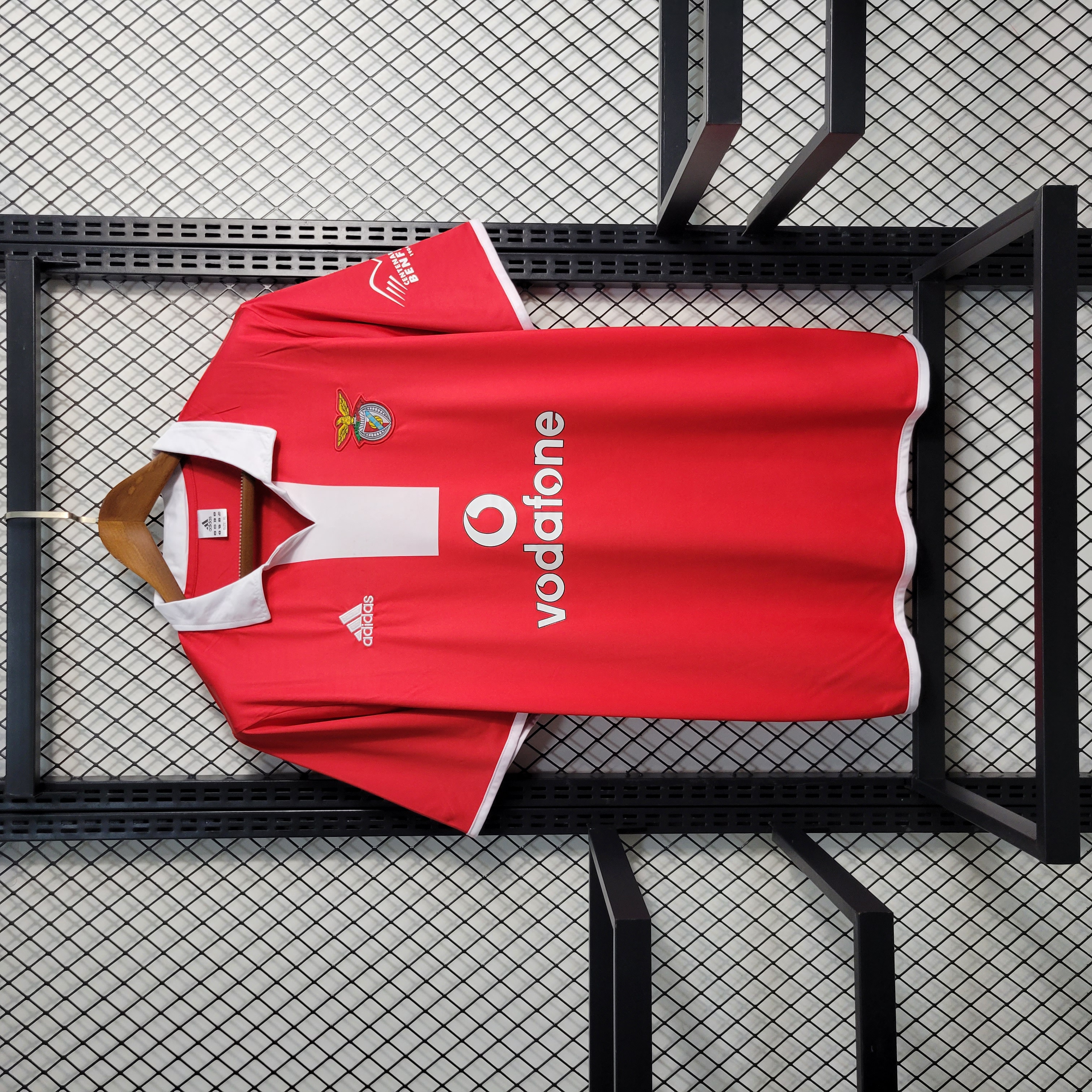 SIUjerseys-Retro Benfica 2004-05 Home Stadium Jersey