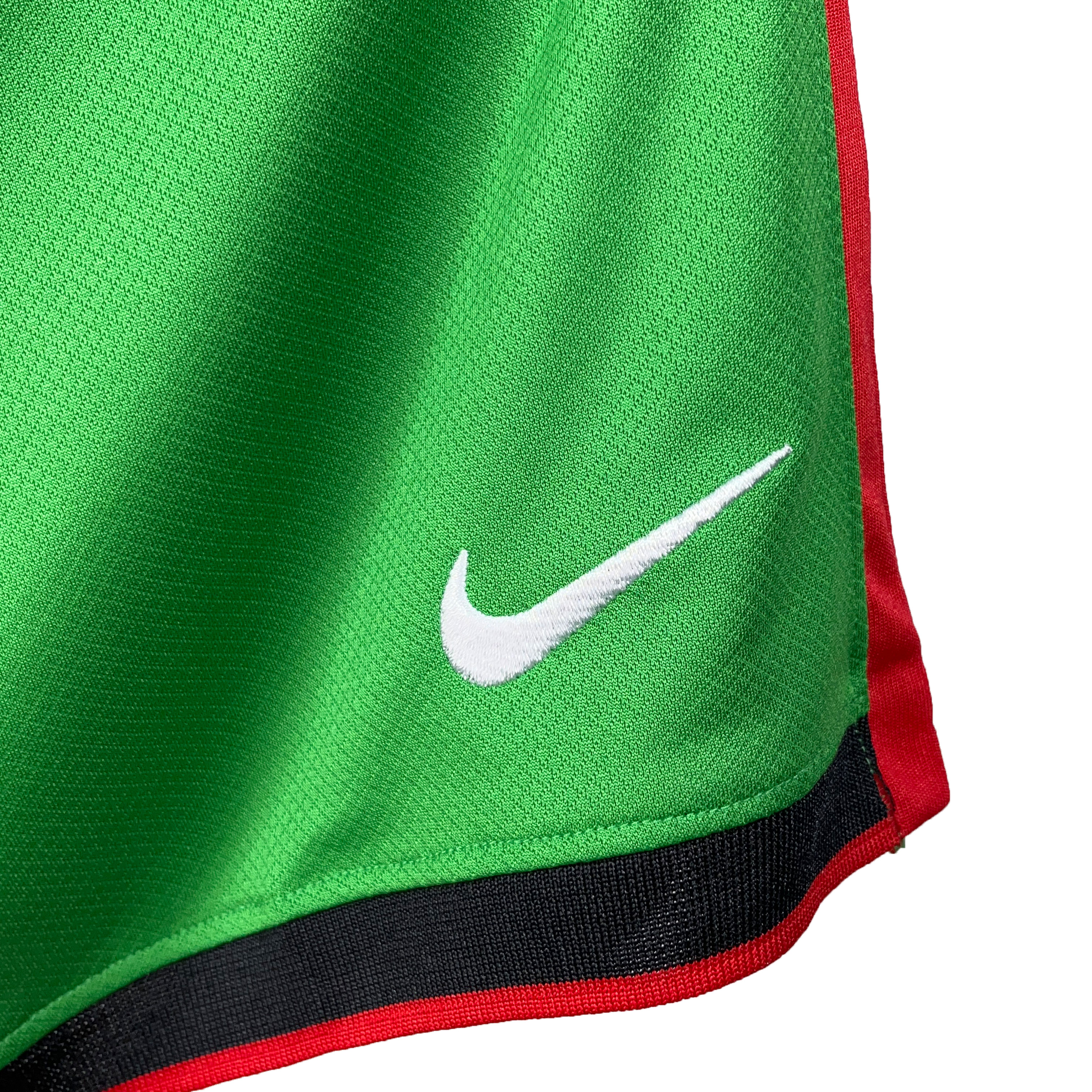 SIUjerseys-Portugal 2024 Home Shorts - Fans Version