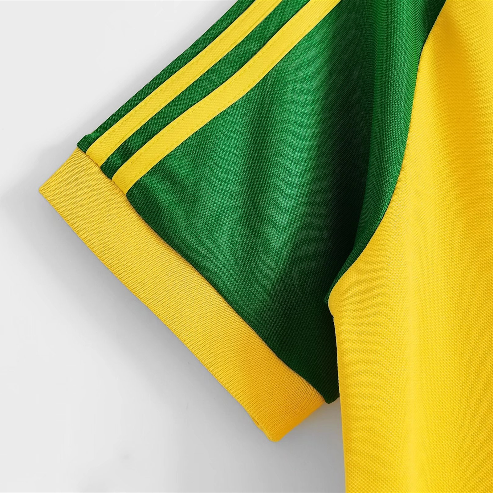 SIUjerseys-Retro Wales 1982 Away Stadium Jersey