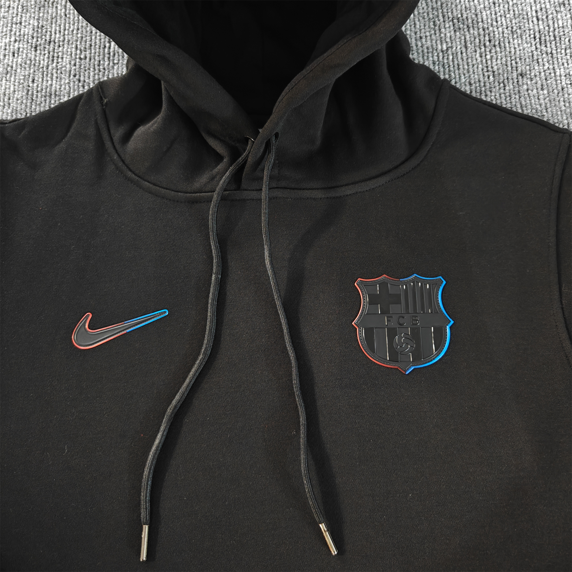 SIUjerseys-Barcelona 24-25 Black Team Badge Hoodie - Light Yellow