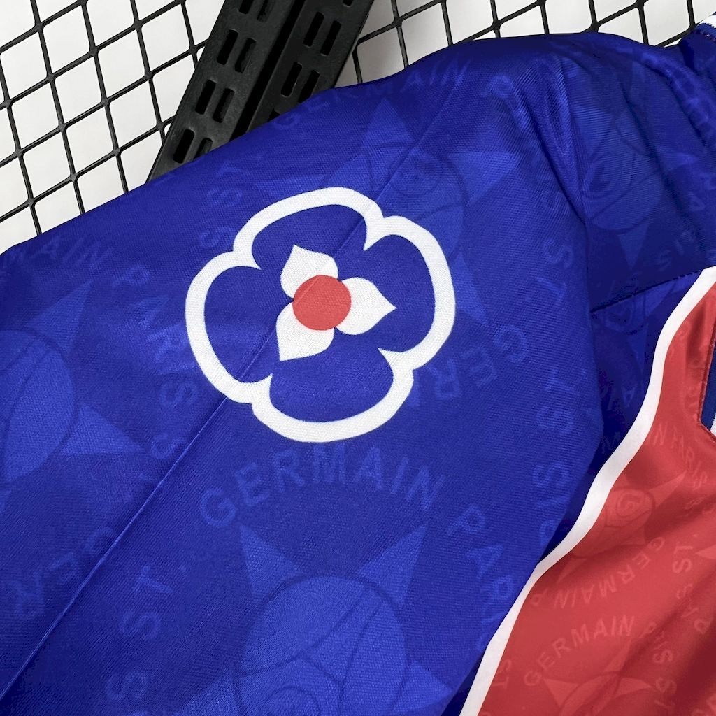 unitedfutballjersey-Retro Paris Saint-Germain PSG 1994-95 Home Unsponsored Jersey