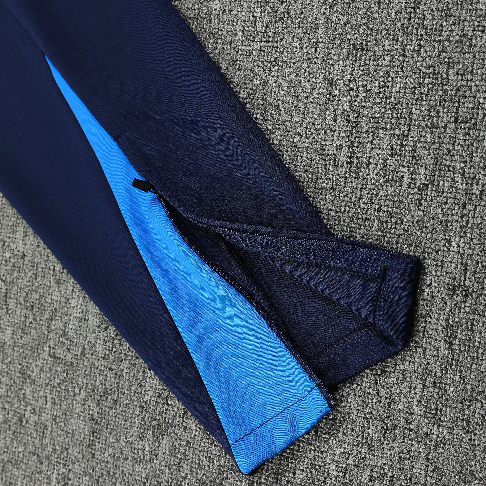 SIUjerseys-C.H.E.L.S.E.A 24-25 Long Sleeve Training Set - Blue Hoodie and Deep Blue Pants