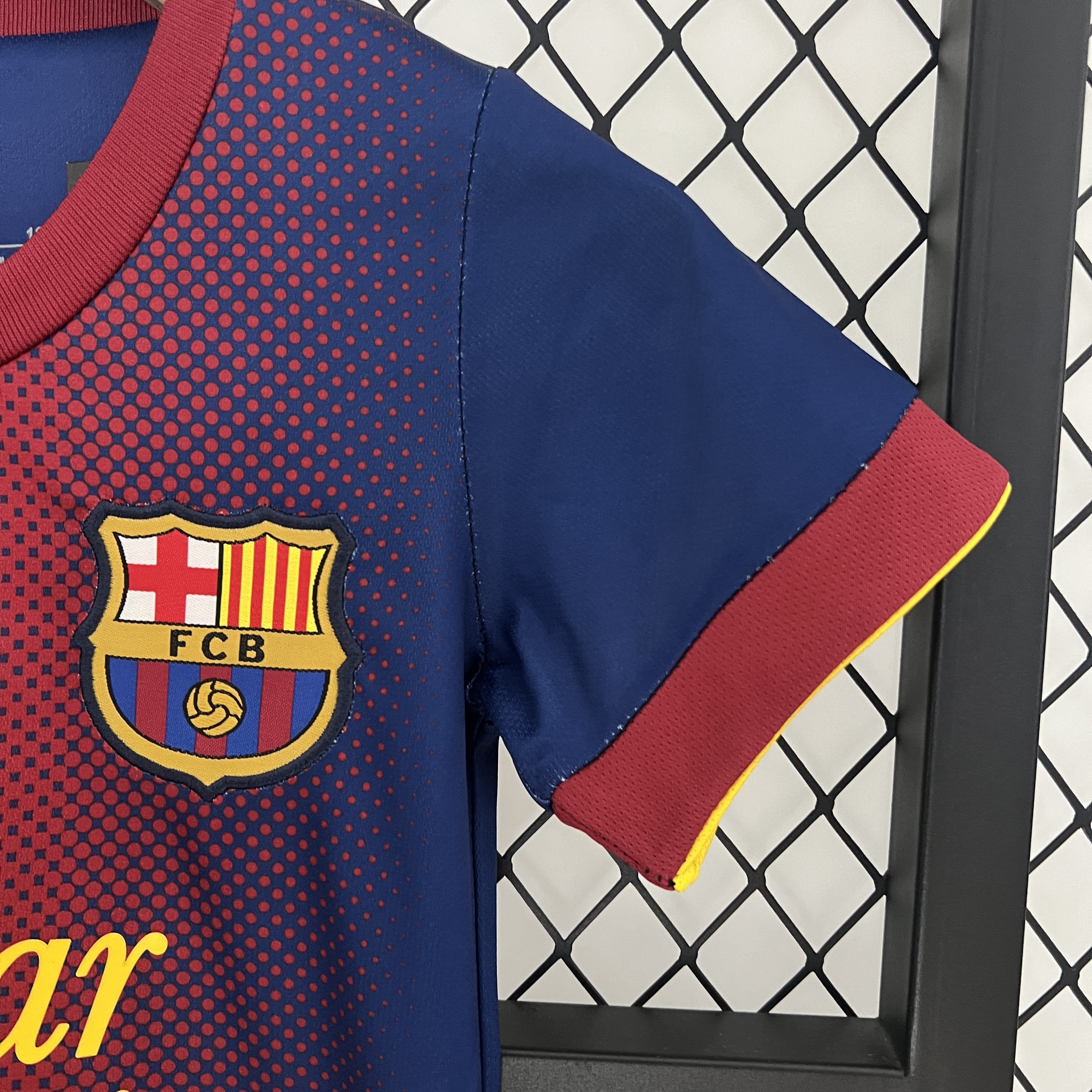 SIUjerseys-Retro Barcelona 2012-13 Home Stadium Kids Kit