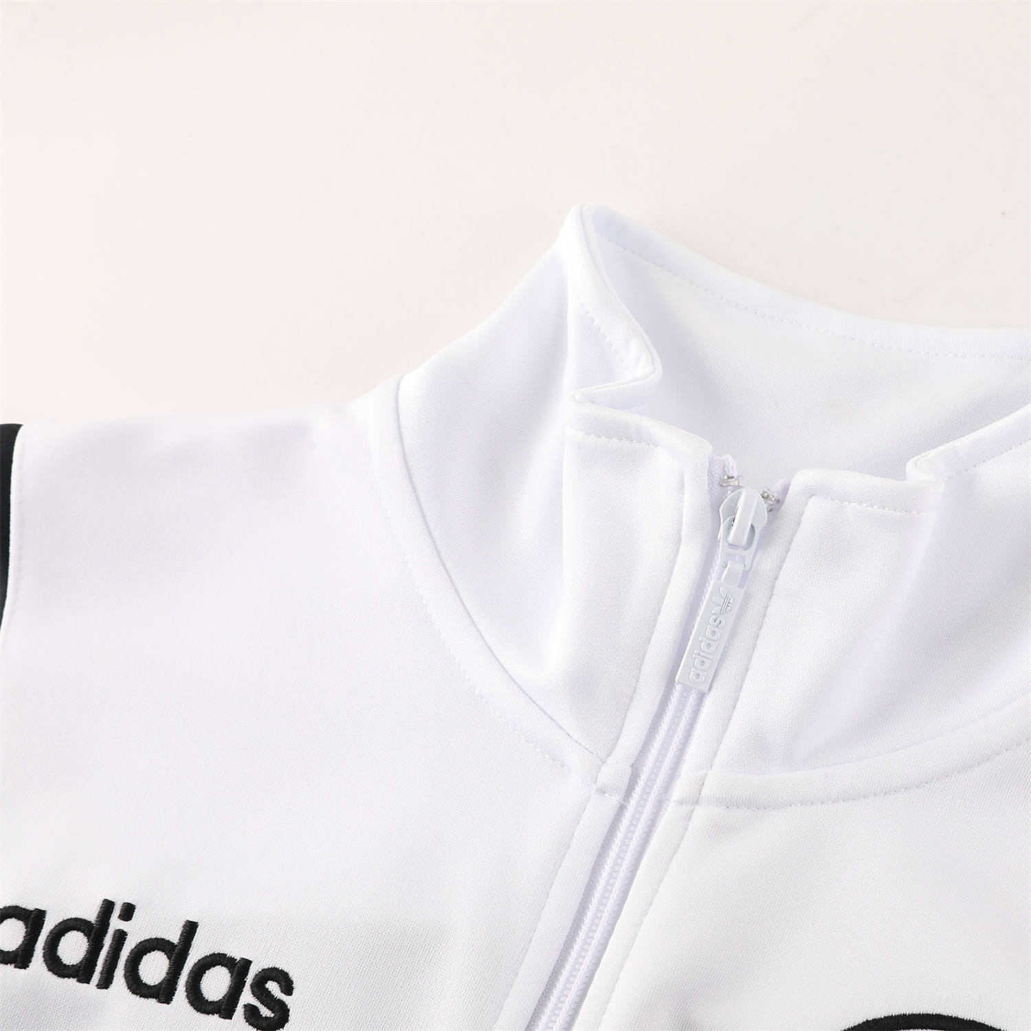 unitedfutballjersey-Germany 2024 Jacket Training Tracksuit - White With Yellow, Red And Black Stripe