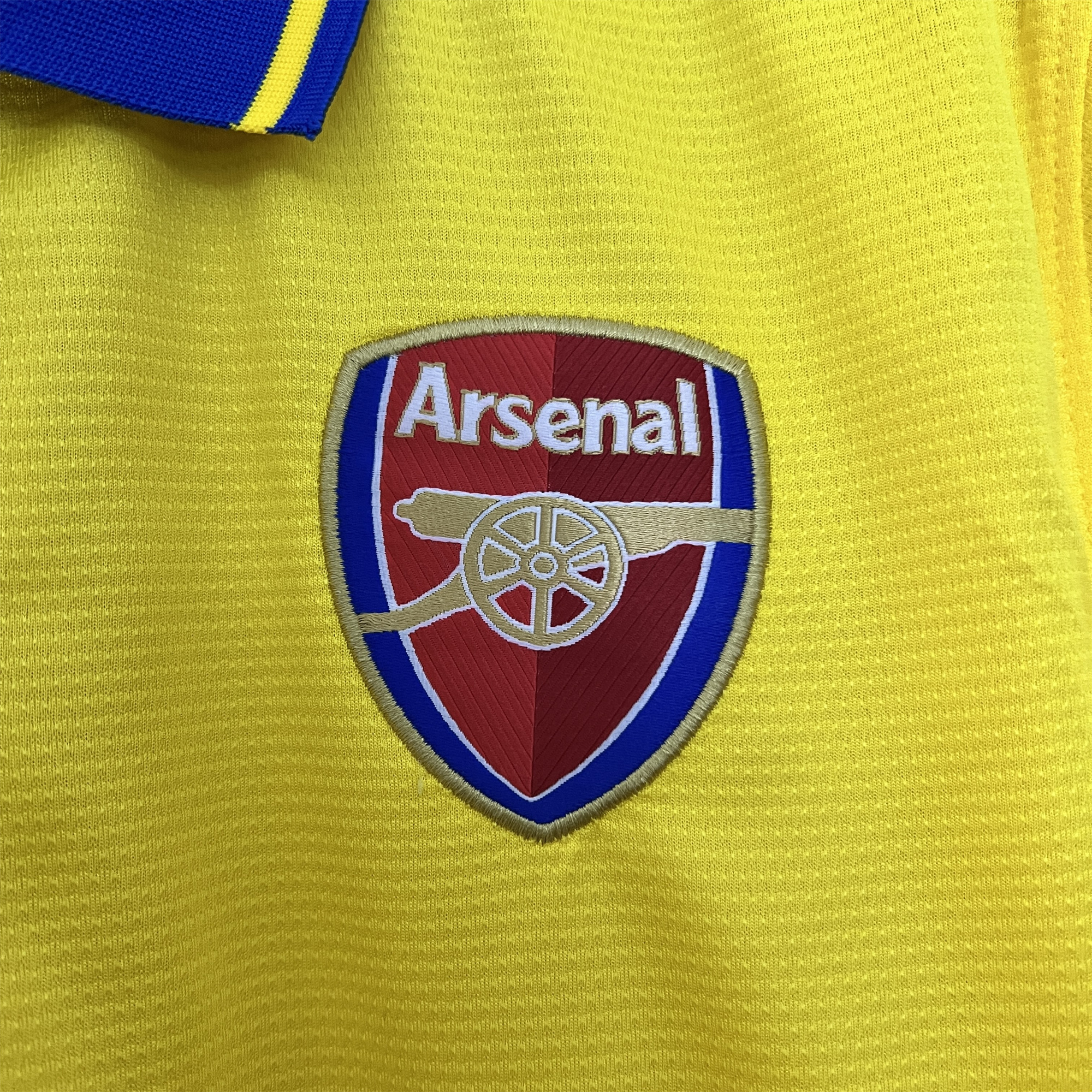 SIUjerseys-Retro Arsenal 2013-14 Away Jersey