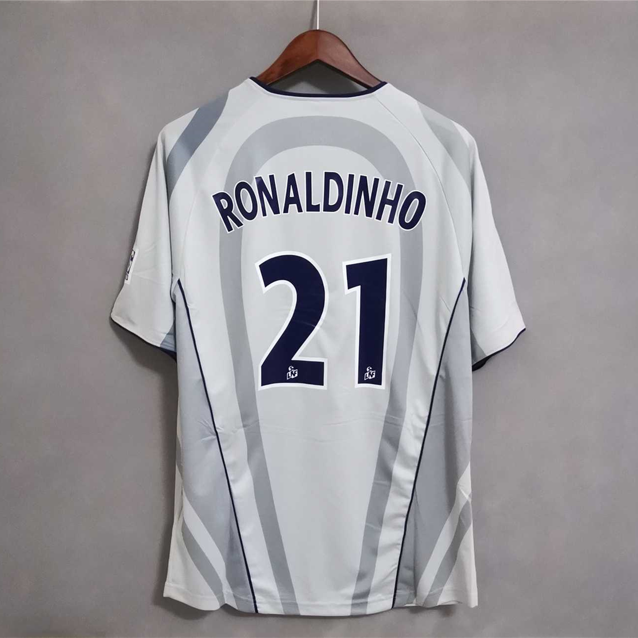 SIUjerseys-Retro Paris Saint-Germain PSG 2001-02 Away Jersey