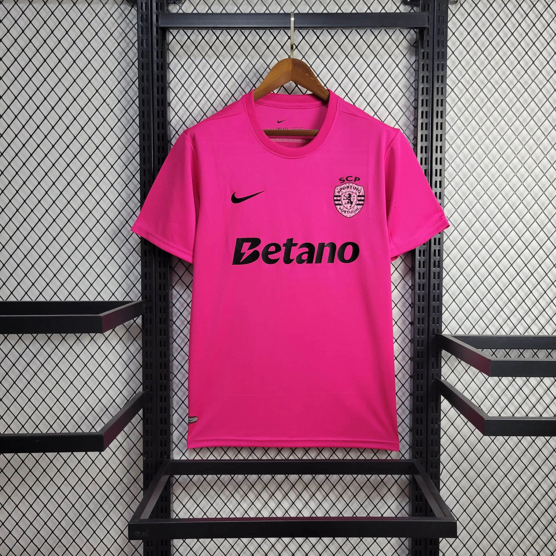 unitedfutballjersey-Sporting CP Portugal 24-25 Pink October Jersey - Fans Version