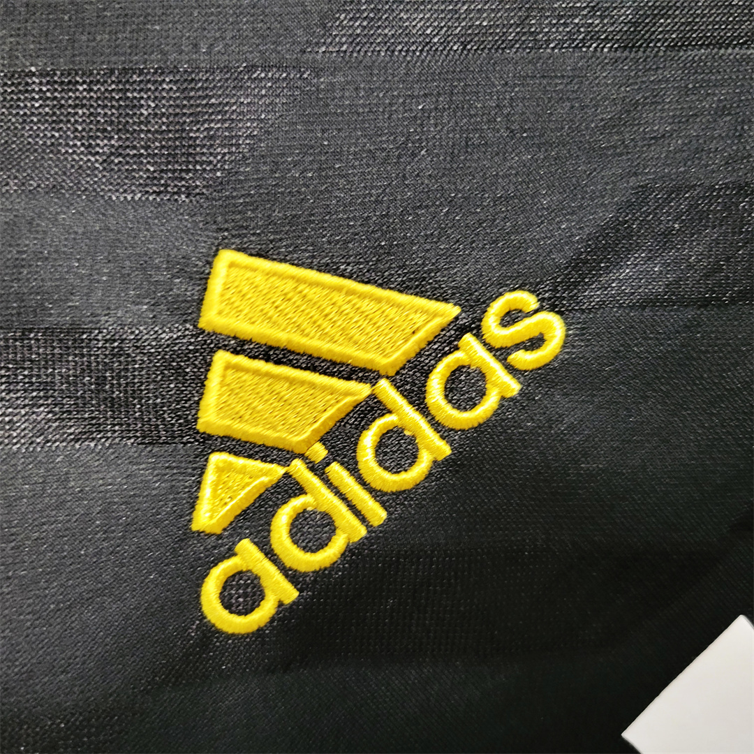 SIUjerseys-Retro Real Madrid 11-12 Away Jersey