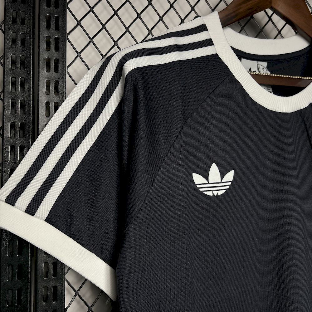 unitedfutballjersey-Germany 2024-25 Vintage Trefoil Black Men's T-Shirt