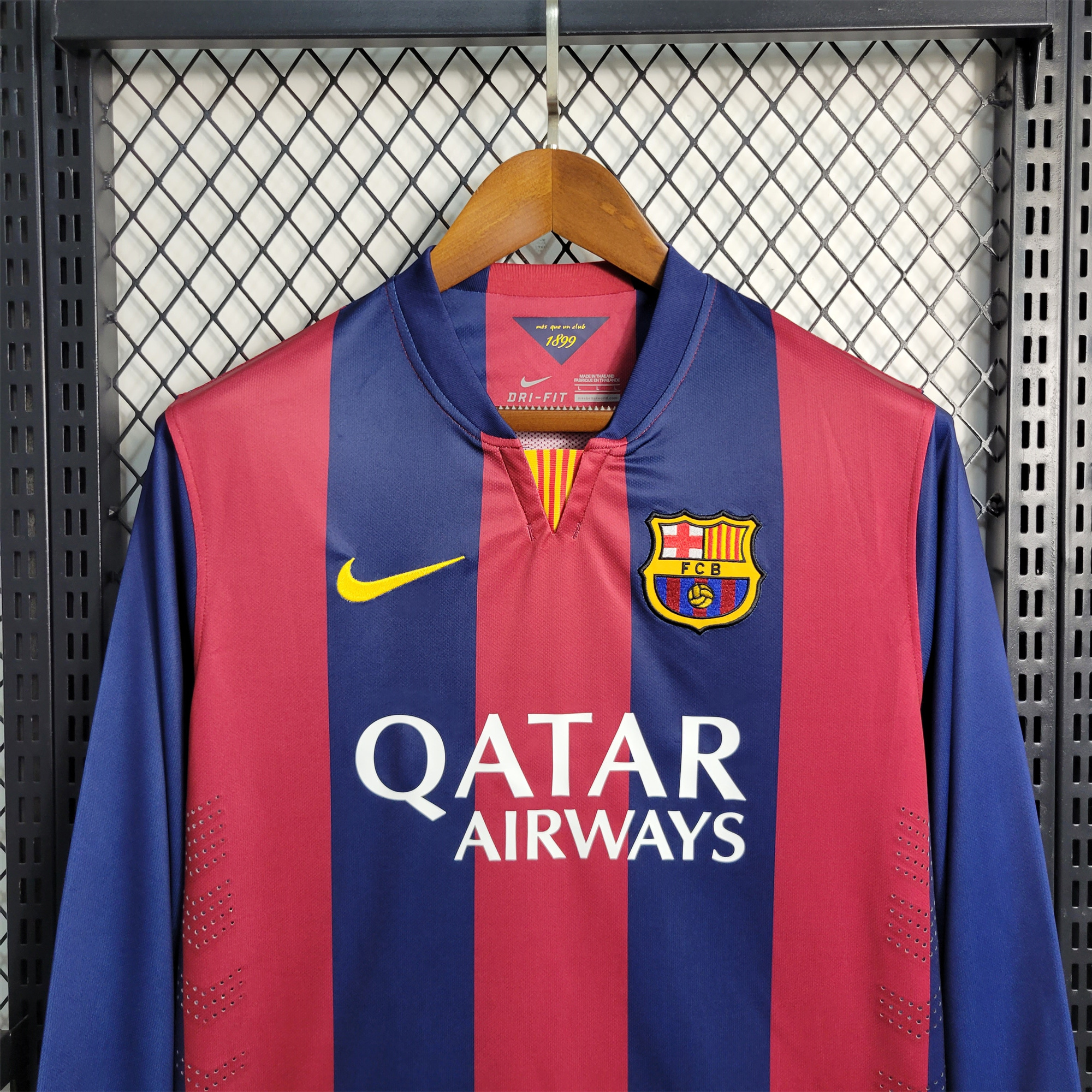 SIUjerseys-Retro Barcelona 14-15 Home Stadium Long Sleeve Jersey