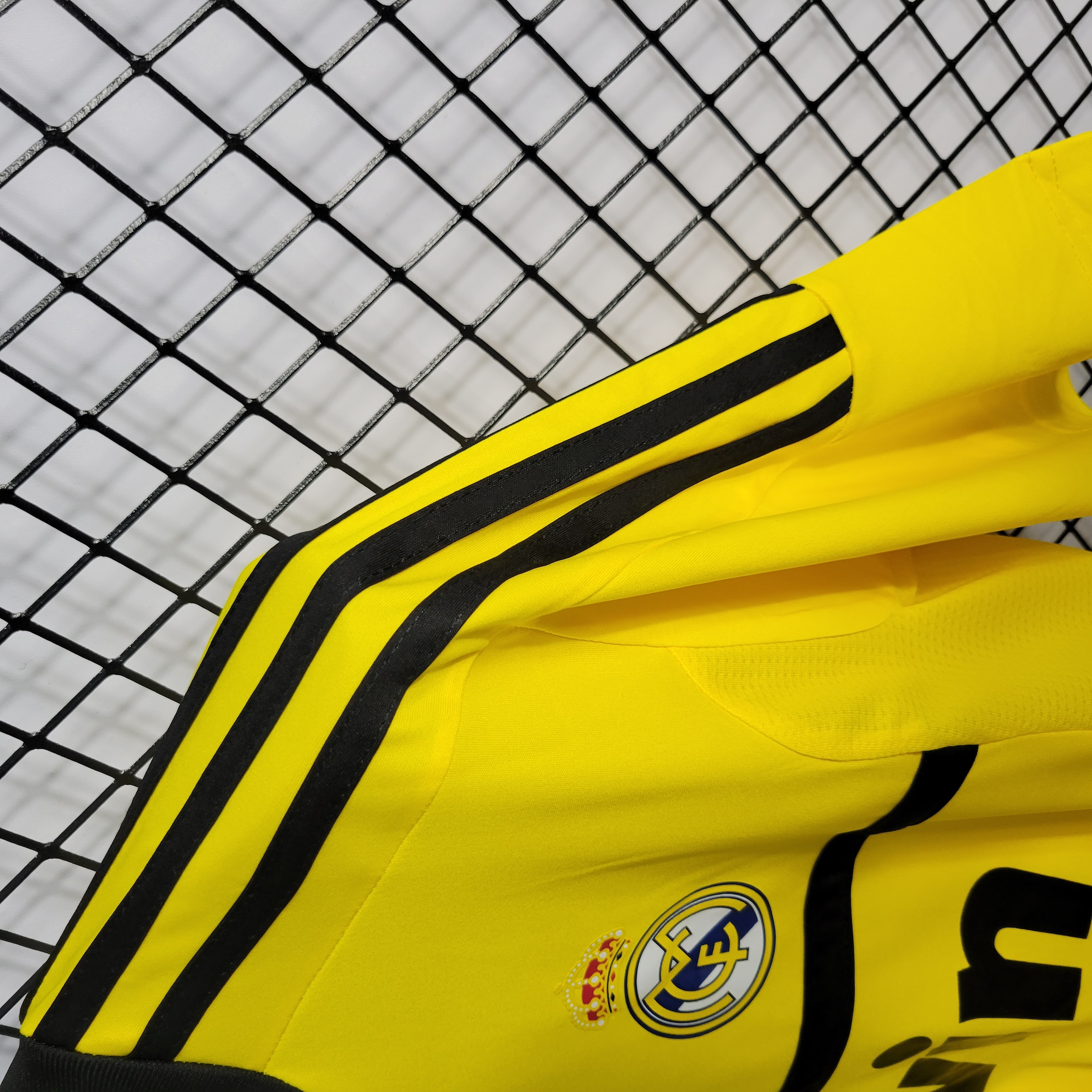 SIUjerseys-Retro Real Madrid 11-12 Yellow Goalkeeper Jersey