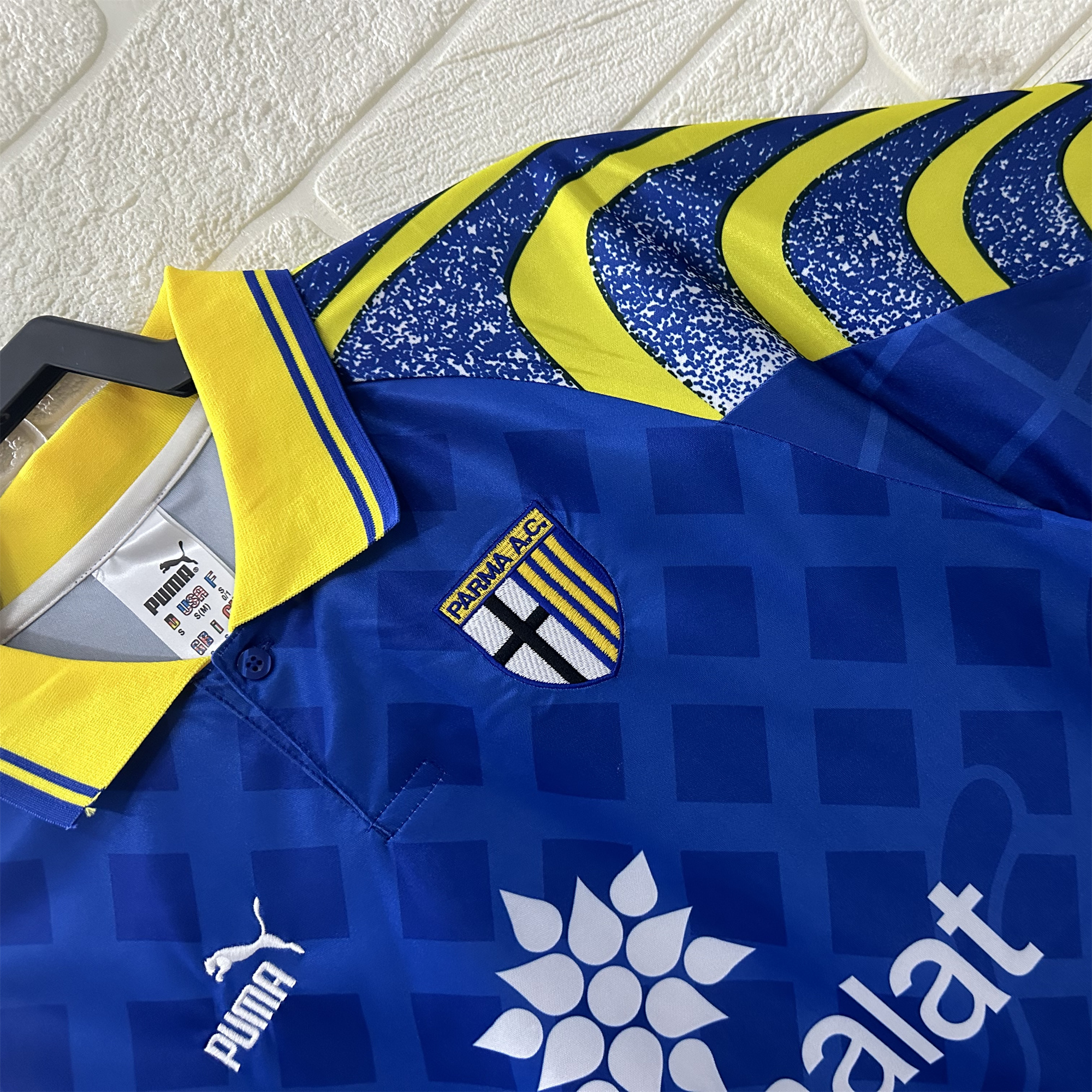SIUjerseys-Retro Parma 1995-96 Third Jersey - Fans Version