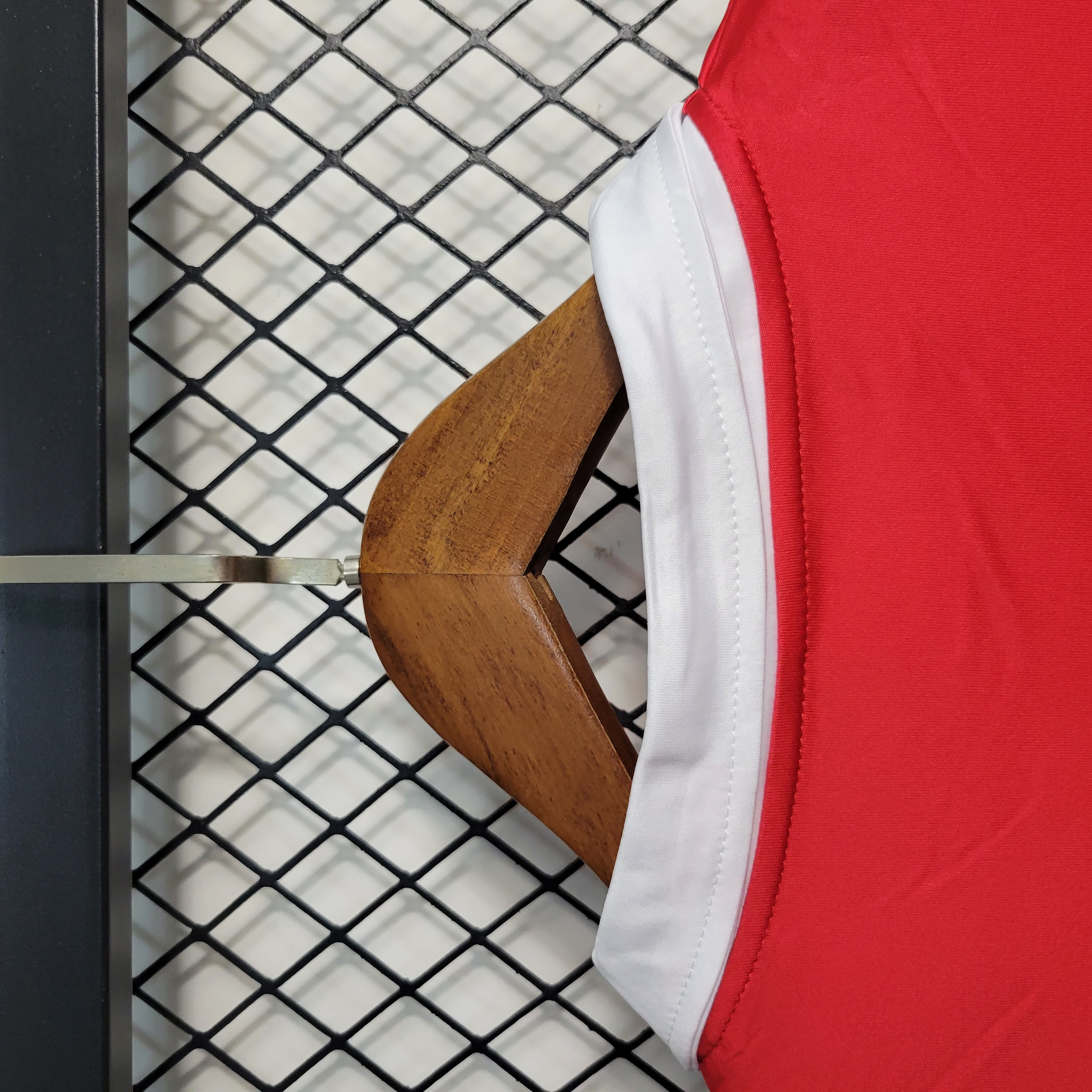 SIUjerseys-Retro Benfica 2004-05 Home Stadium Jersey