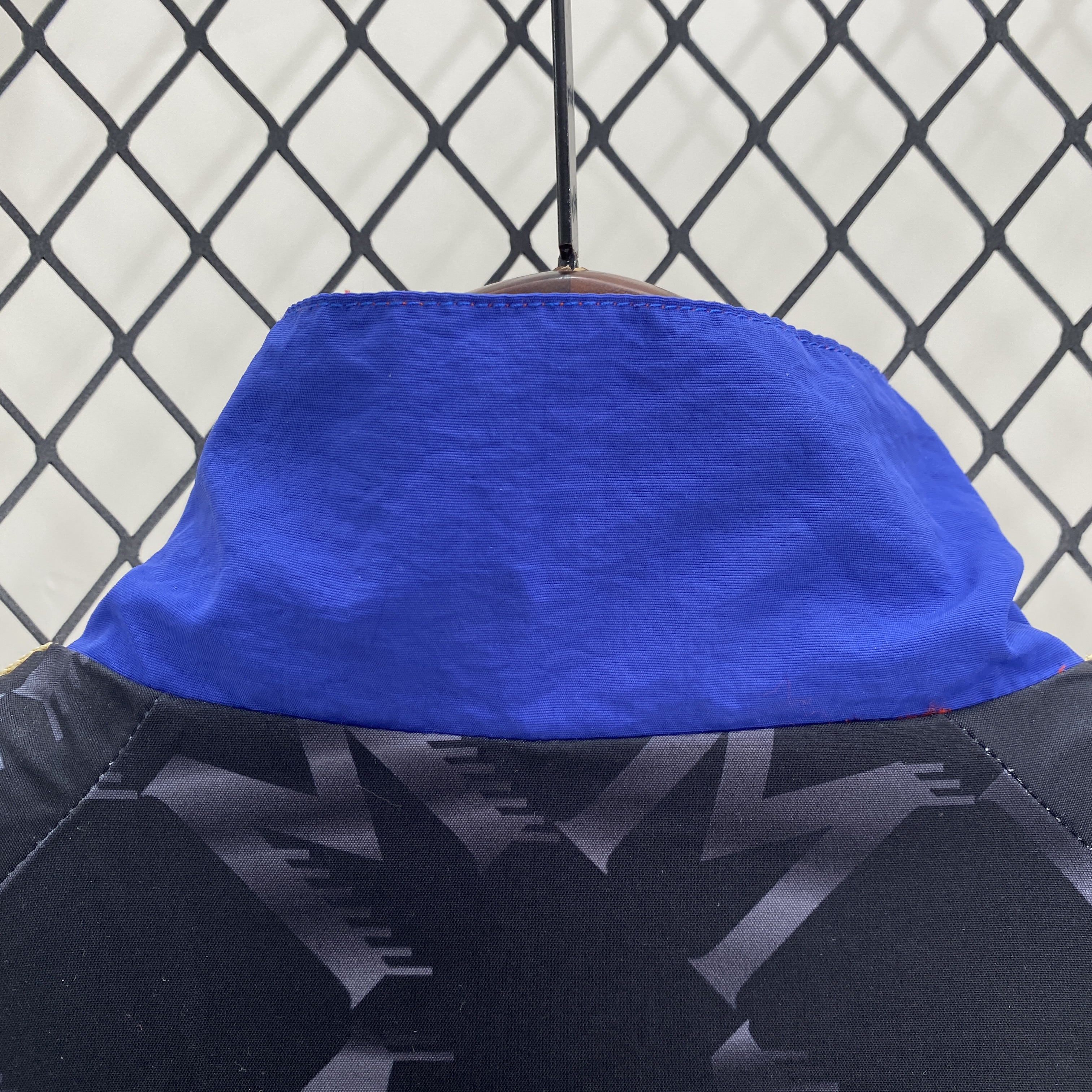 SIUjerseys-Manchester United 24-25 Double Sided Reversible Windbreaker - Home & Away Jersey Style