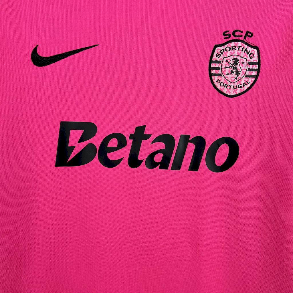 Higojerseys-Sporting CP Portugal 24-25 Pink October Kids Kit