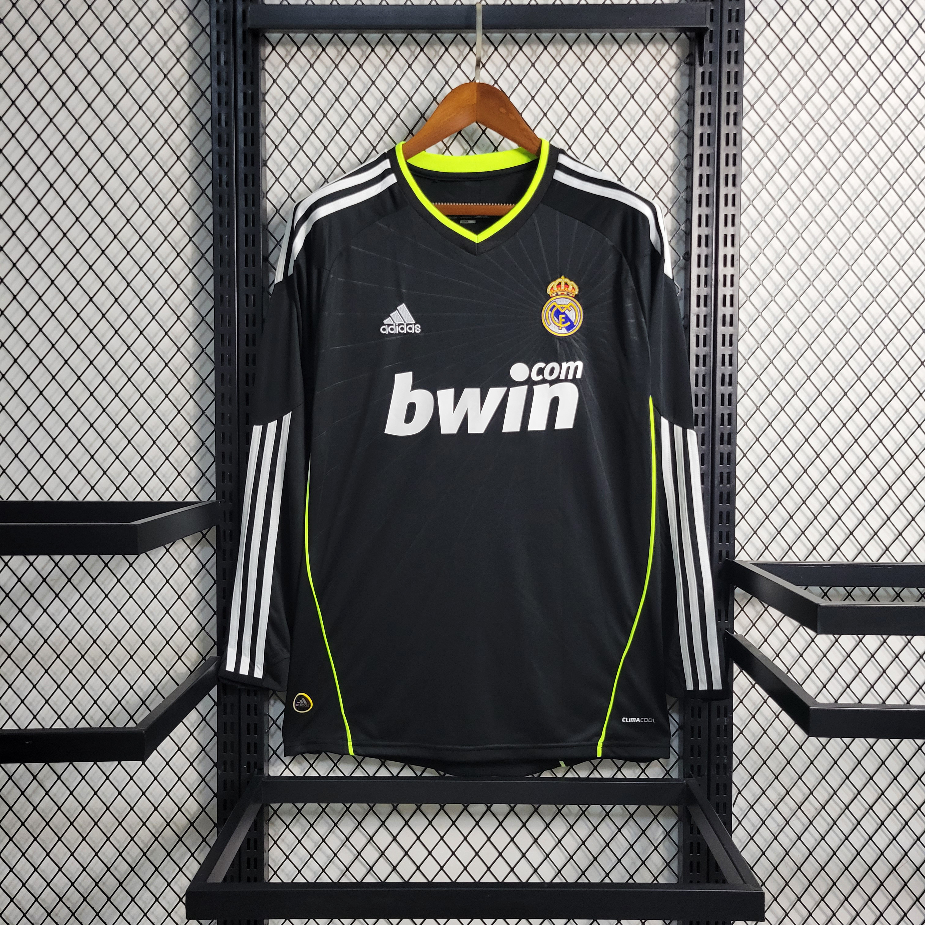 SIUjerseys-Retro Real Madrid 10-11 Away Stadium Long Sleeve Jersey