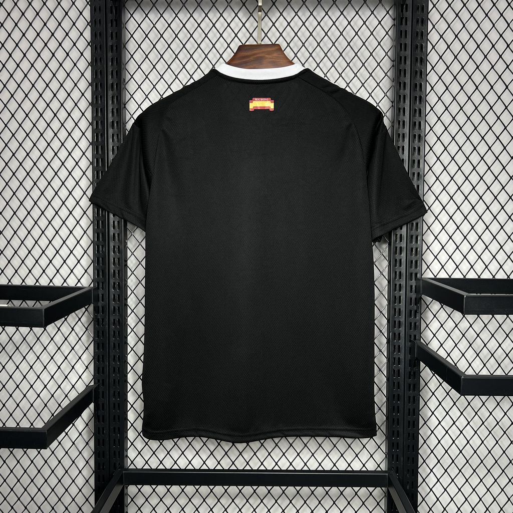 SIUjerseys-Real Madrid 24-25 Third Goalkeeper Black Jersey - Fans Version