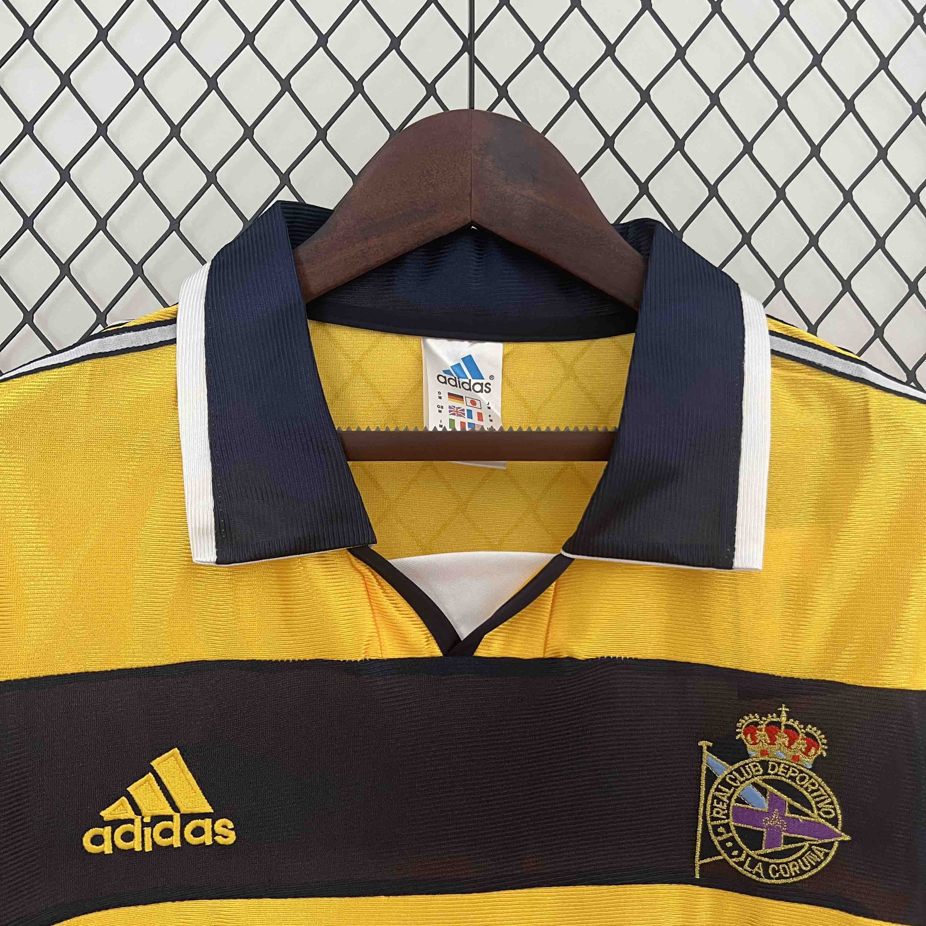 unitedfutballjersey-Retro Deportivo de La Coruña 1999-00 Third Jersey