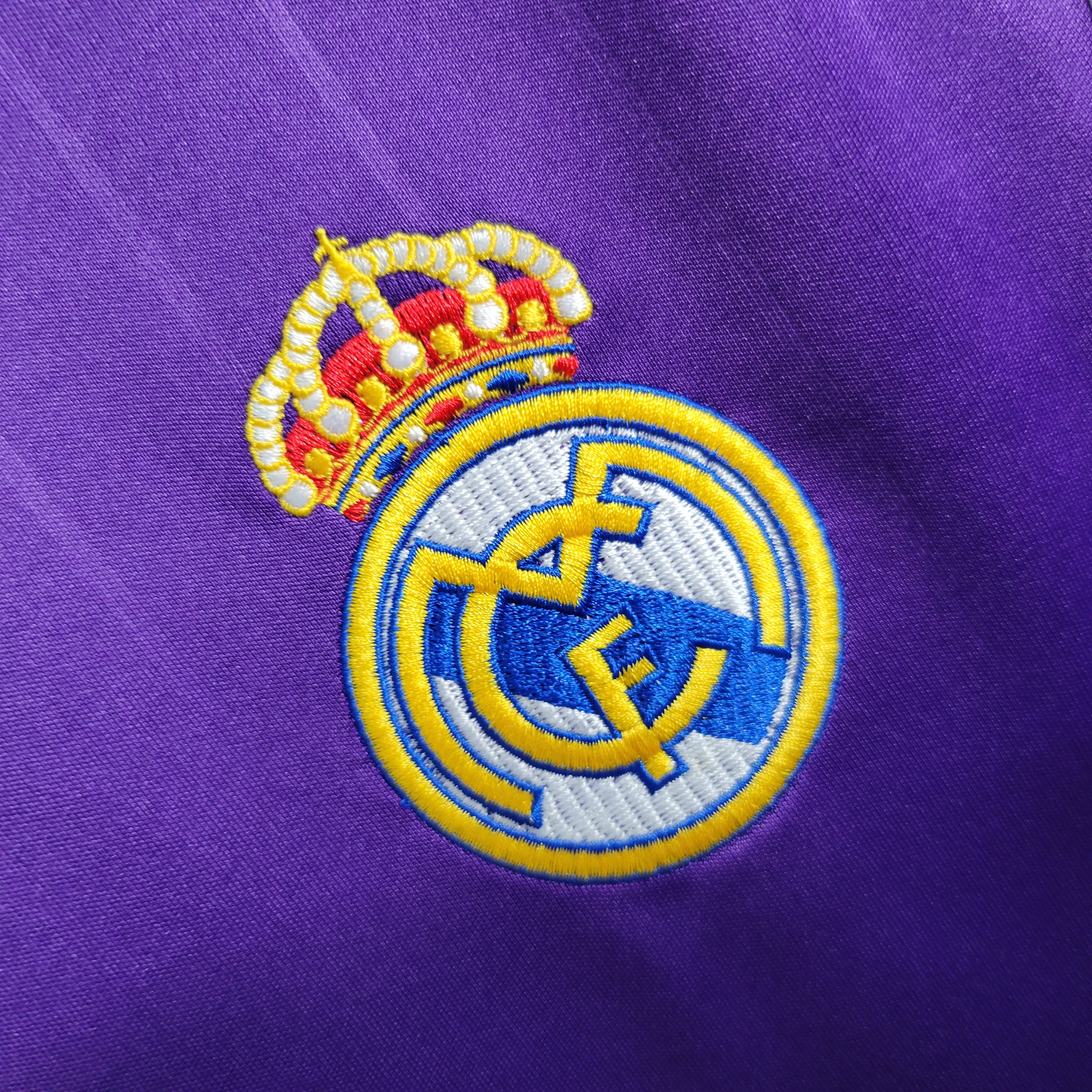 SIUjerseys-Retro Real Madrid 06-07 Third Jersey