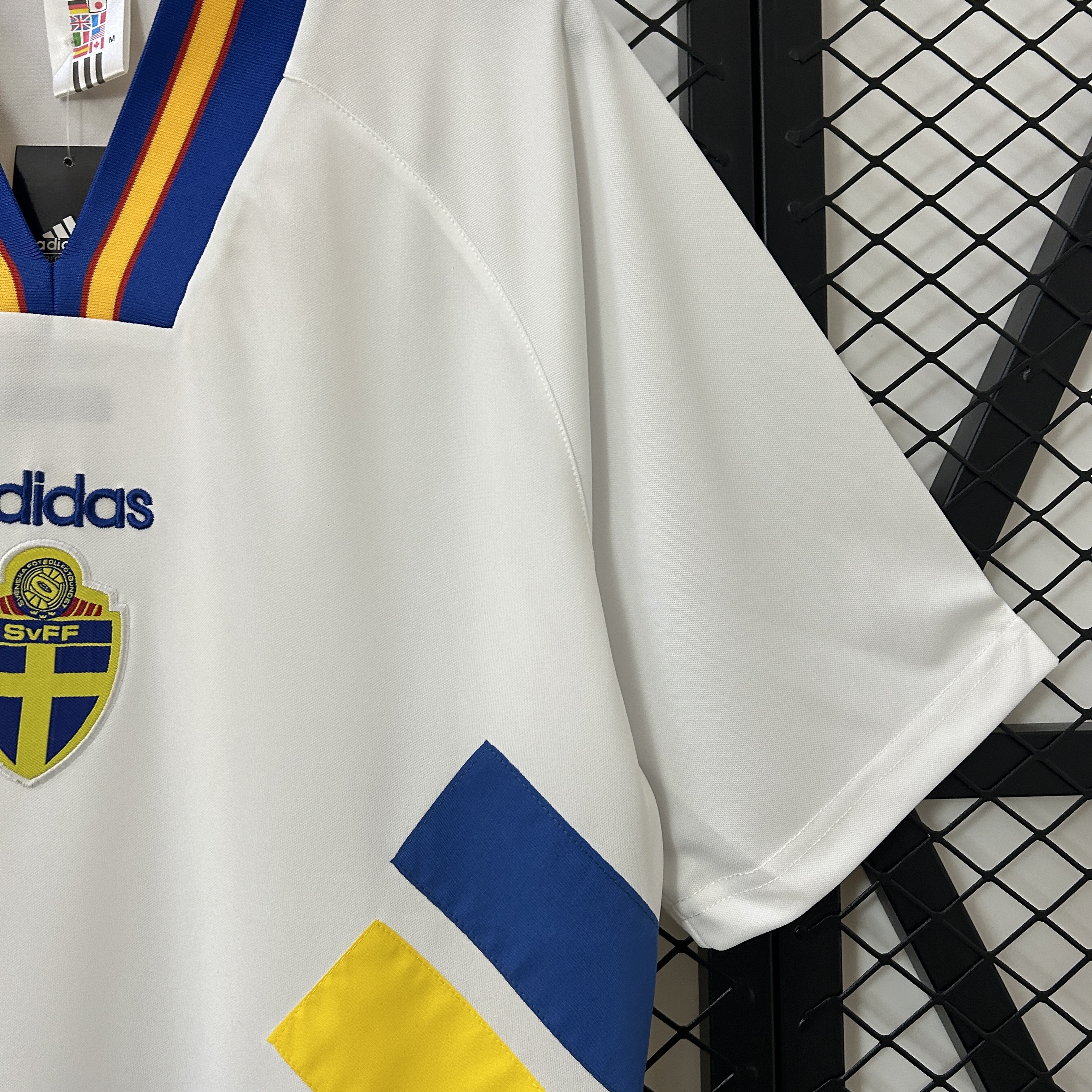 SIUjerseys-Retro Sweden 1994 Away Jersey