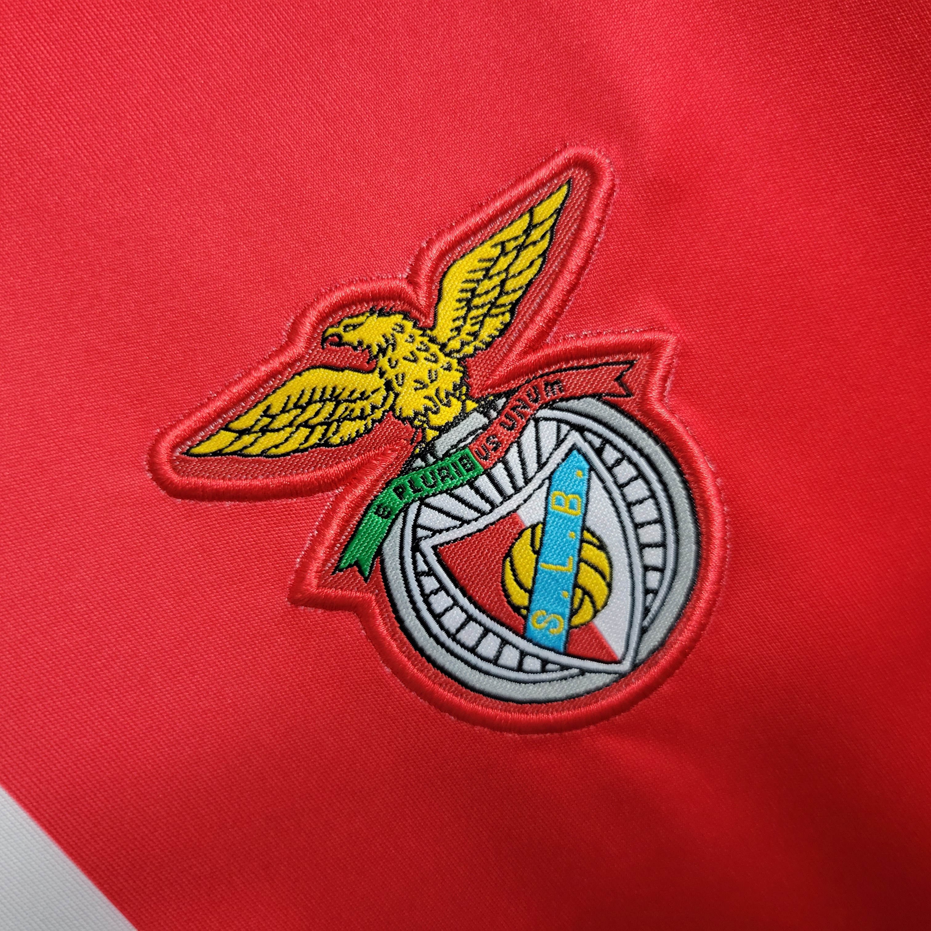 SIUjerseys-Retro Benfica 2004-05 Home Stadium Jersey