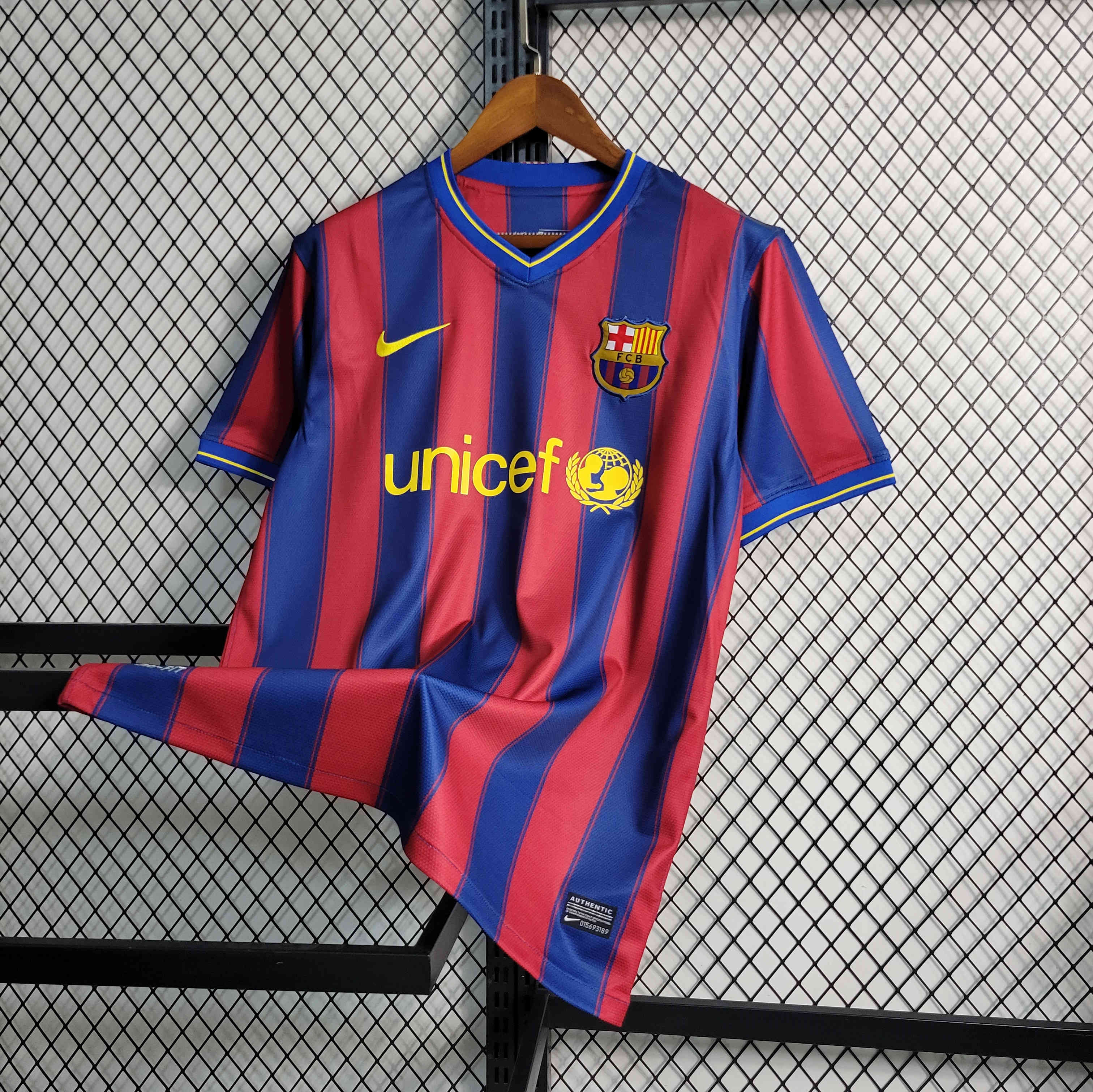 SIUjerseys-Retro Barcelona 09-10 Home Stadium Jersey