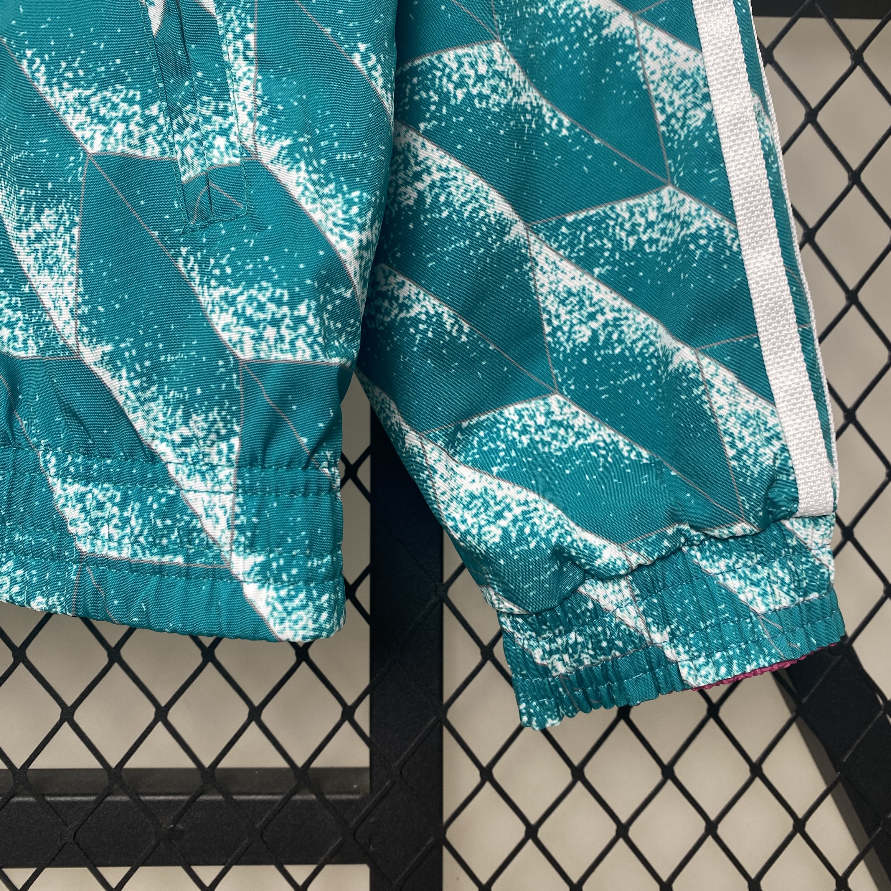 SIUjerseys-Germany 24-25 Double Sided Reversible Windbreaker - Pink & Vintage Green