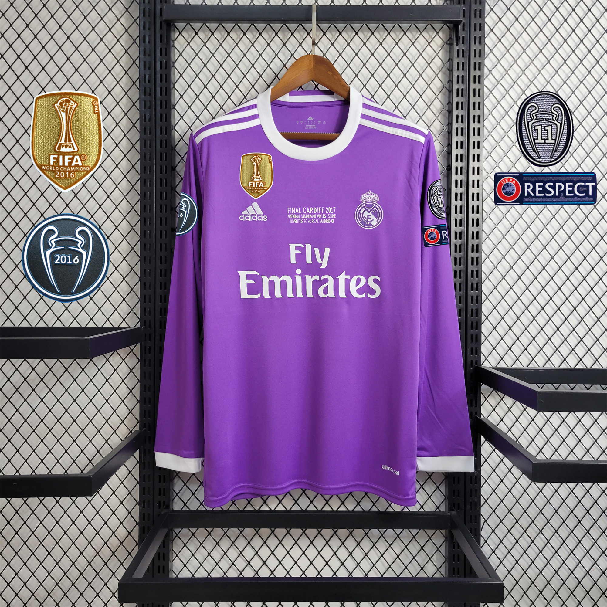 ManixJersey.com | Real Madrid Retro 16-17 Away Long Sleeve Jersey - Champions League Final Version -Customize Name, Number and Patch | Worldwide Shipping