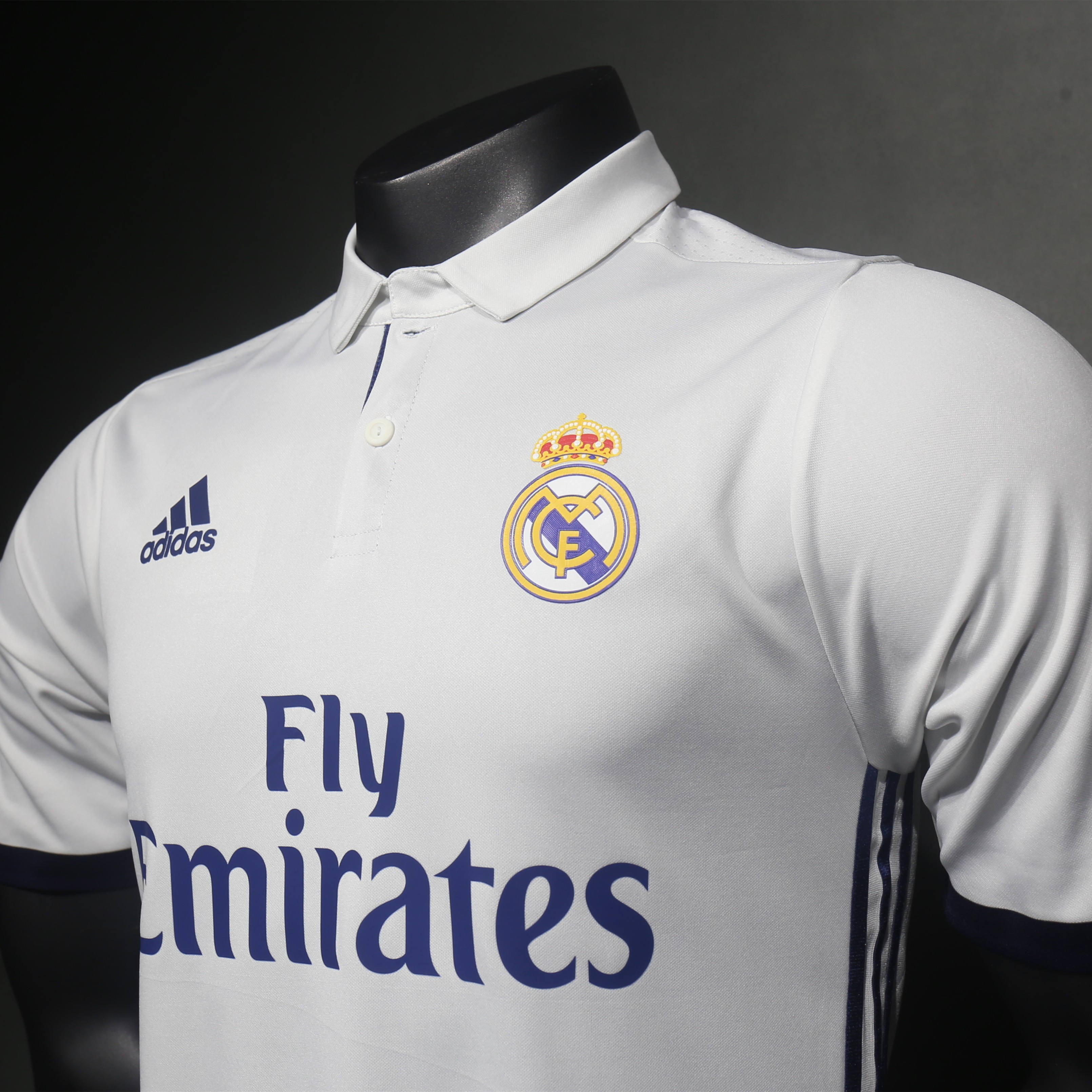 SIUjerseys-Retro Real Madrid 16-17 Home Jersey - Player Version