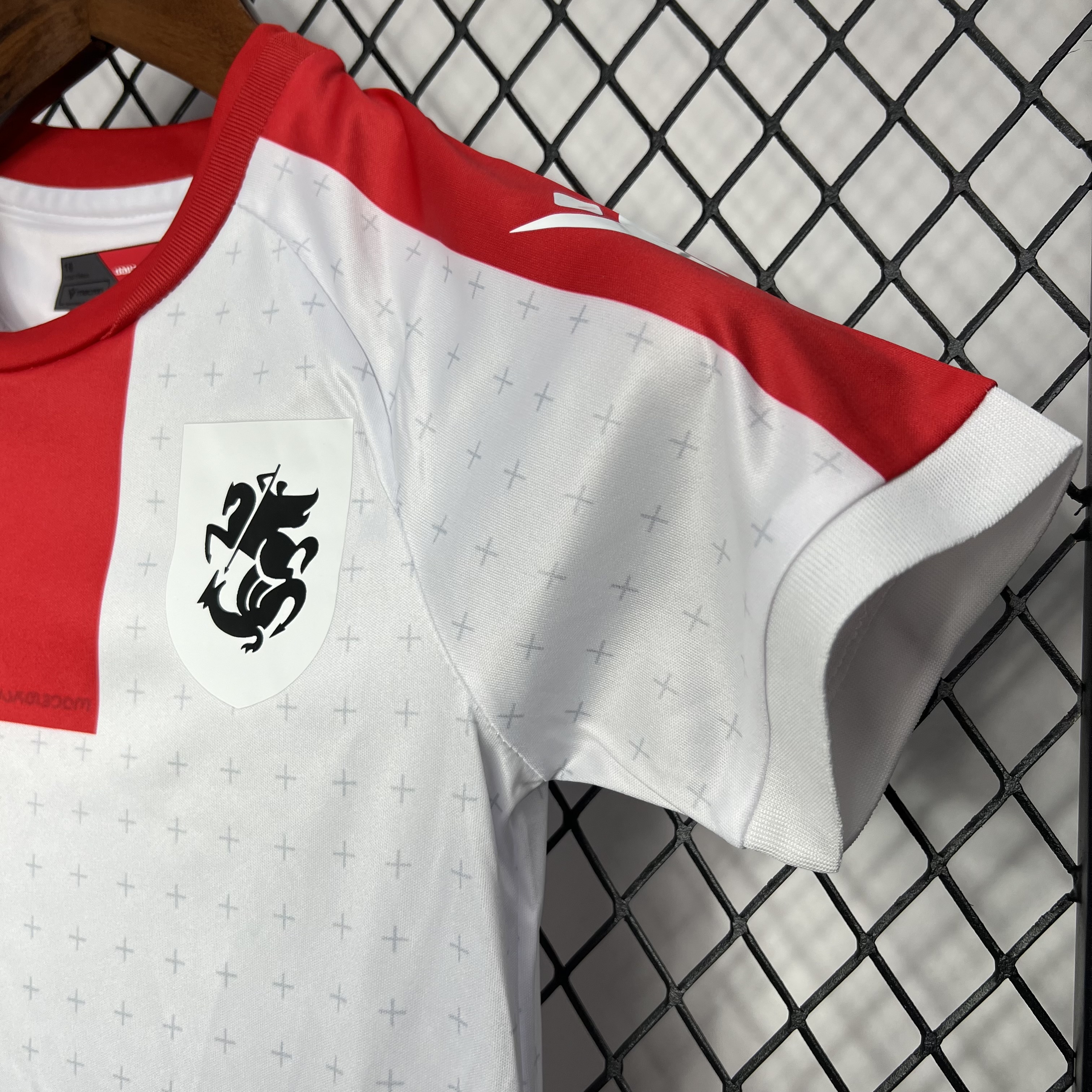 unitedfutballjersey-Georgia 2024 Home Stadium Kids Kit