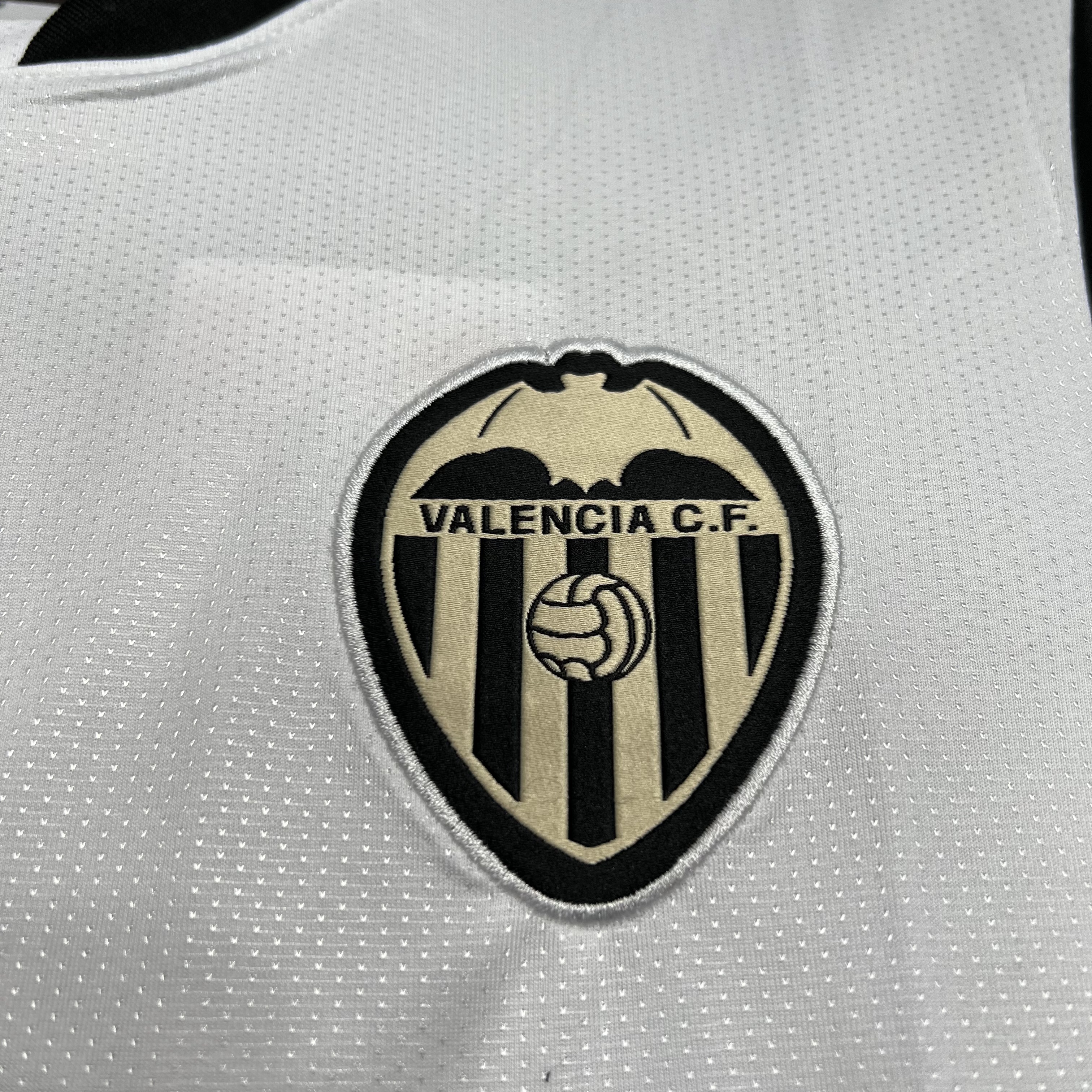 SIUjerseys-Valencia 24-25 Home Stadium Jersey - Fans Version