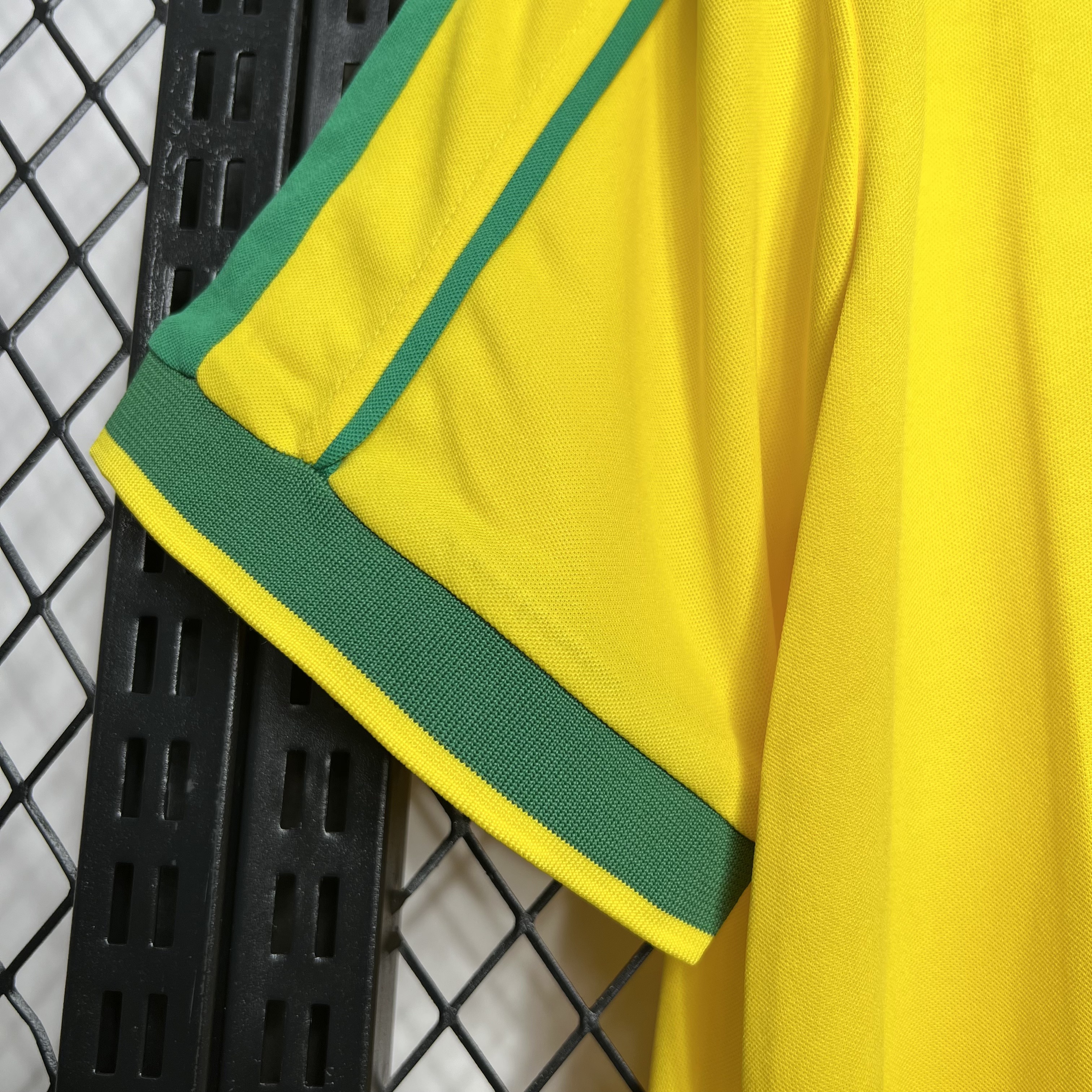 SIUjerseys-Retro Brazil 1998 Home Stadium Jersey