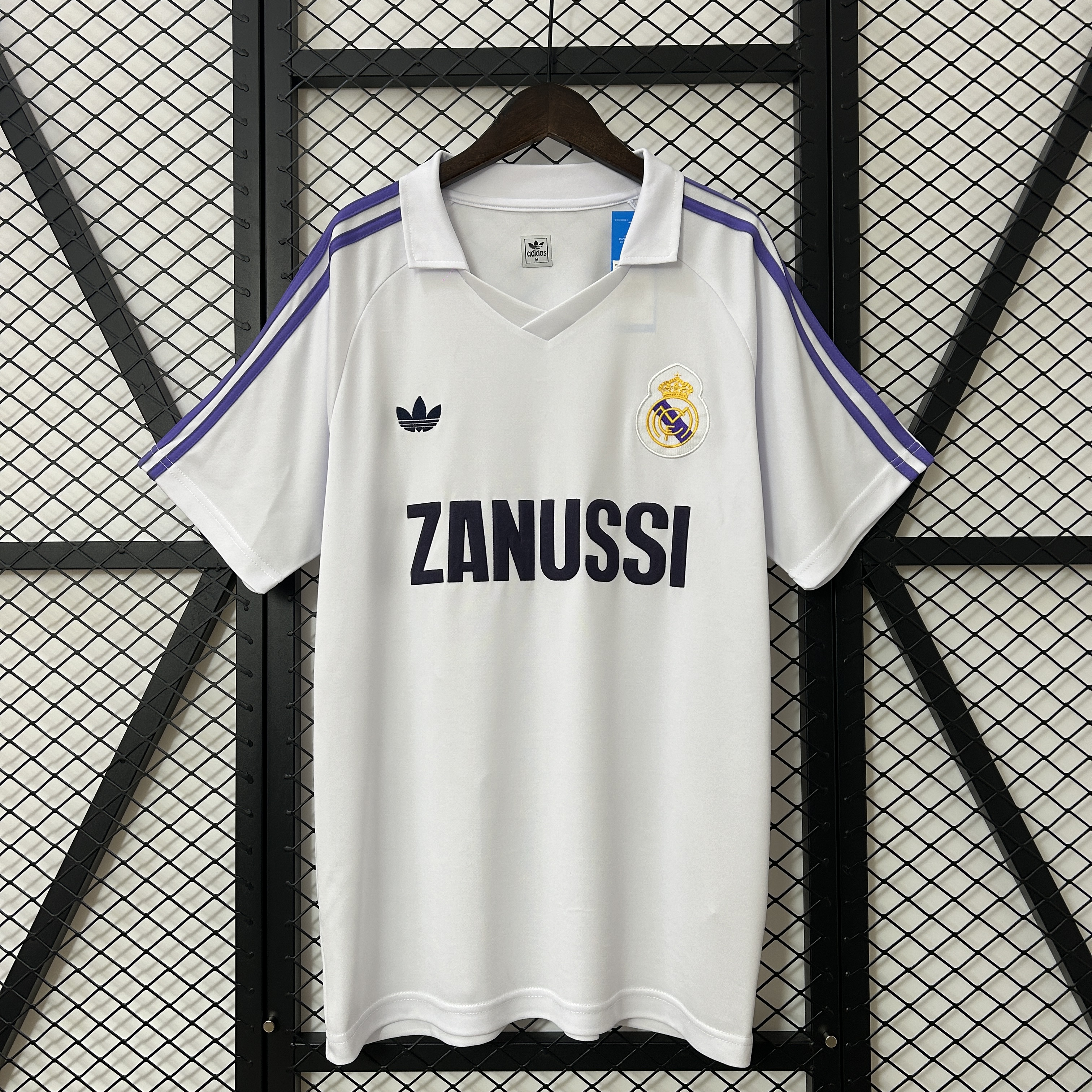 SIUjerseys-Retro Real Madrid 1984-85 Home Jersey