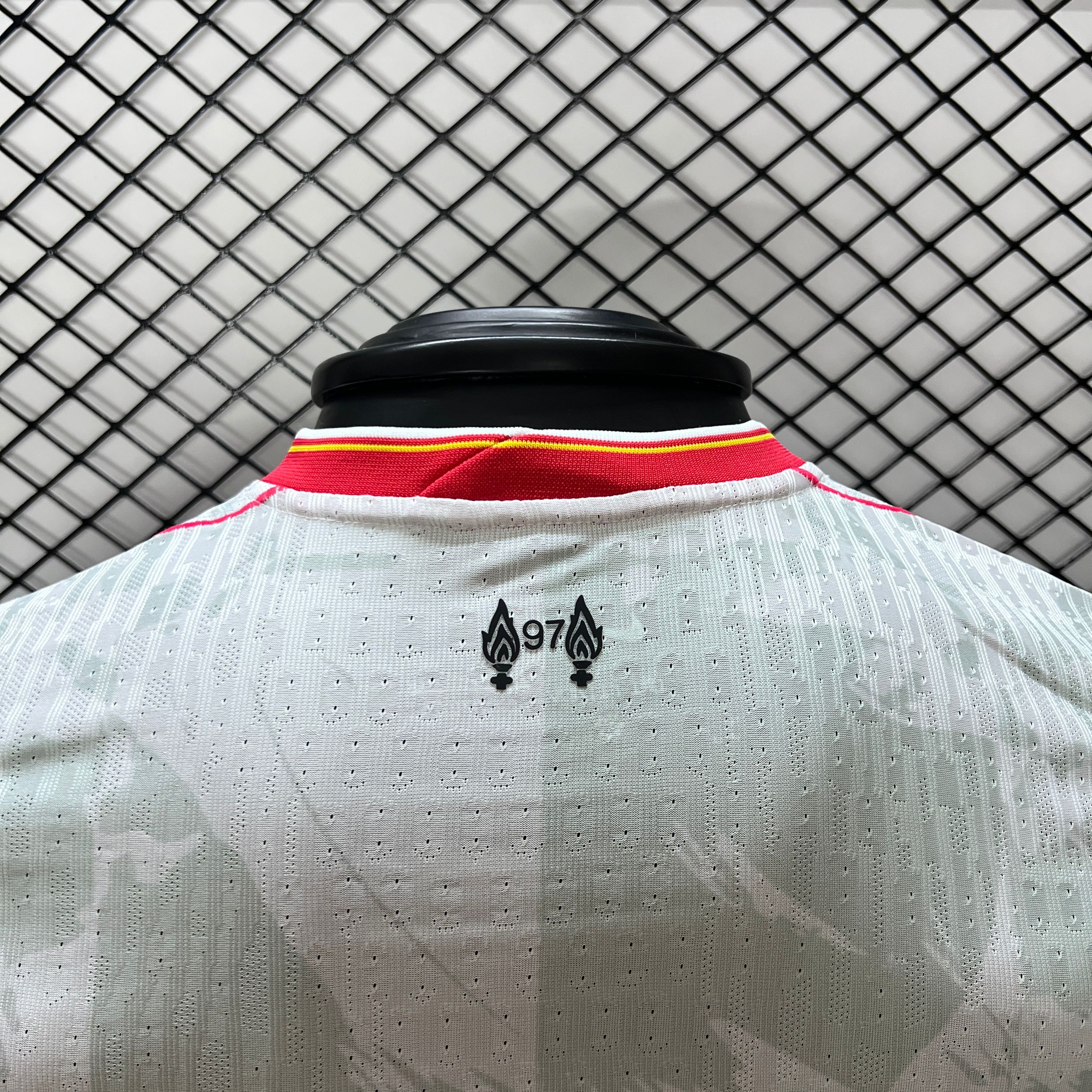 SIUjerseys-Liver.pool 24-25 Third Jersey - Player Version