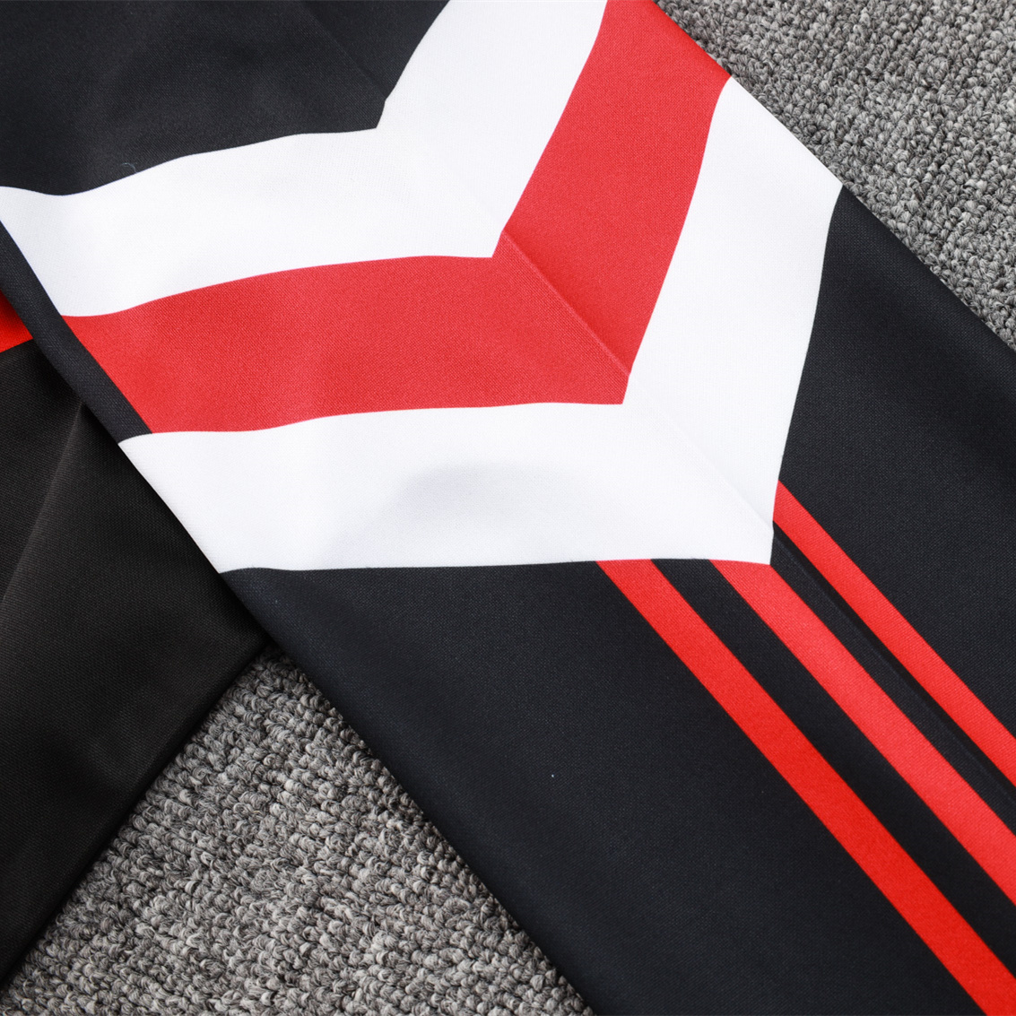 SIUjerseys-Manchester United 24-25 Originals LFSTLR Long Sleeve Training Set - Black