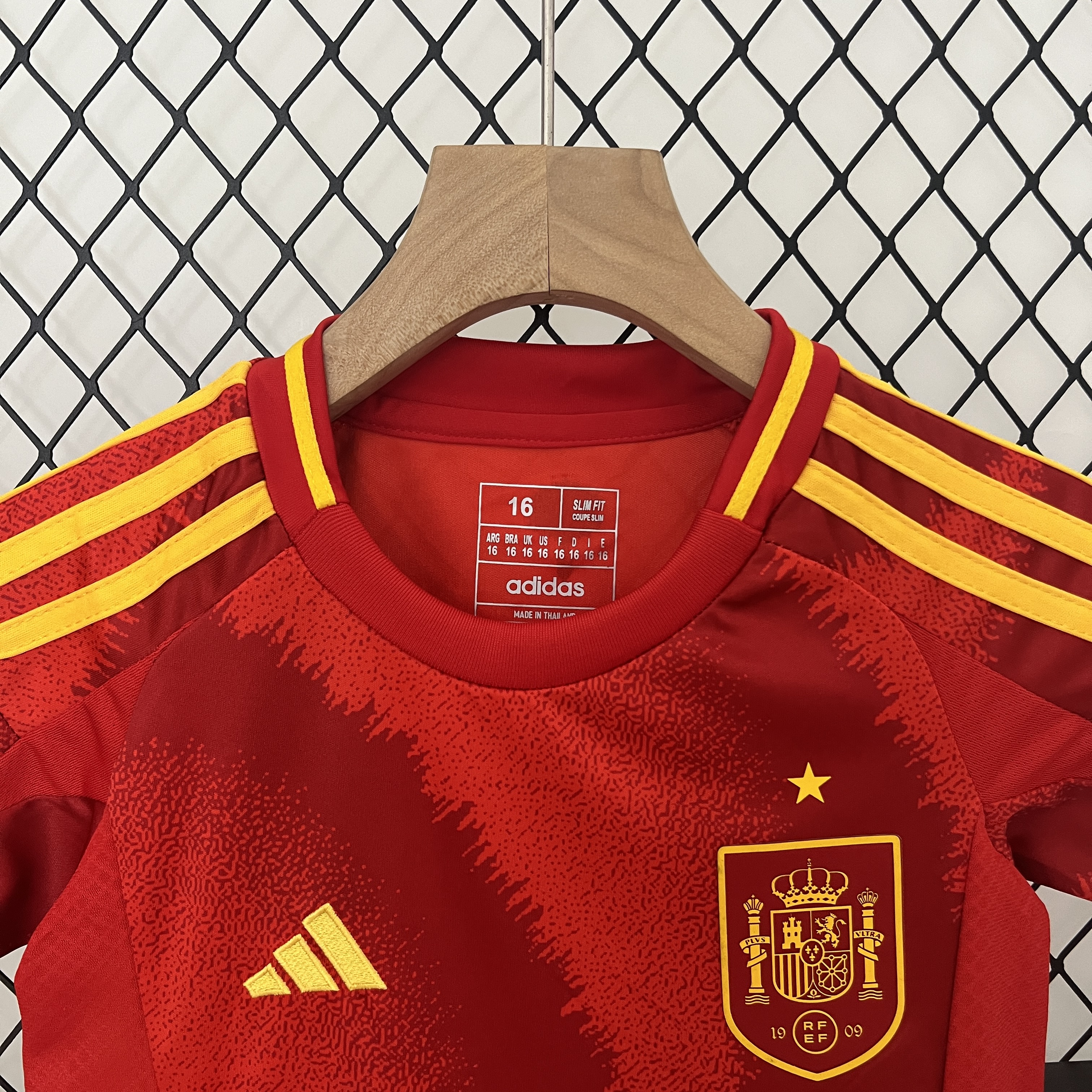 SIUjerseys-Spain 2024 Home Stadium Kids Kit