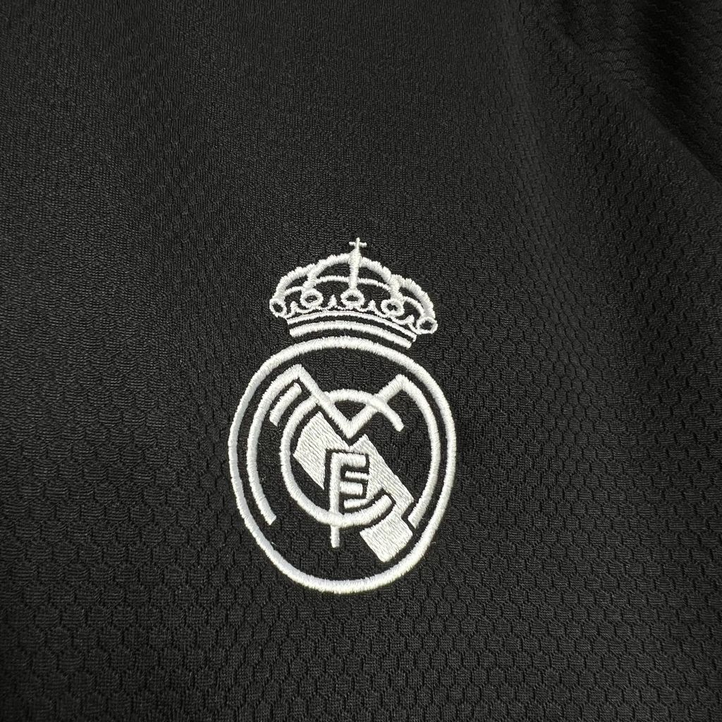 SIUjerseys-Real Madrid 24-25 Third Goalkeeper Black Jersey - Fans Version