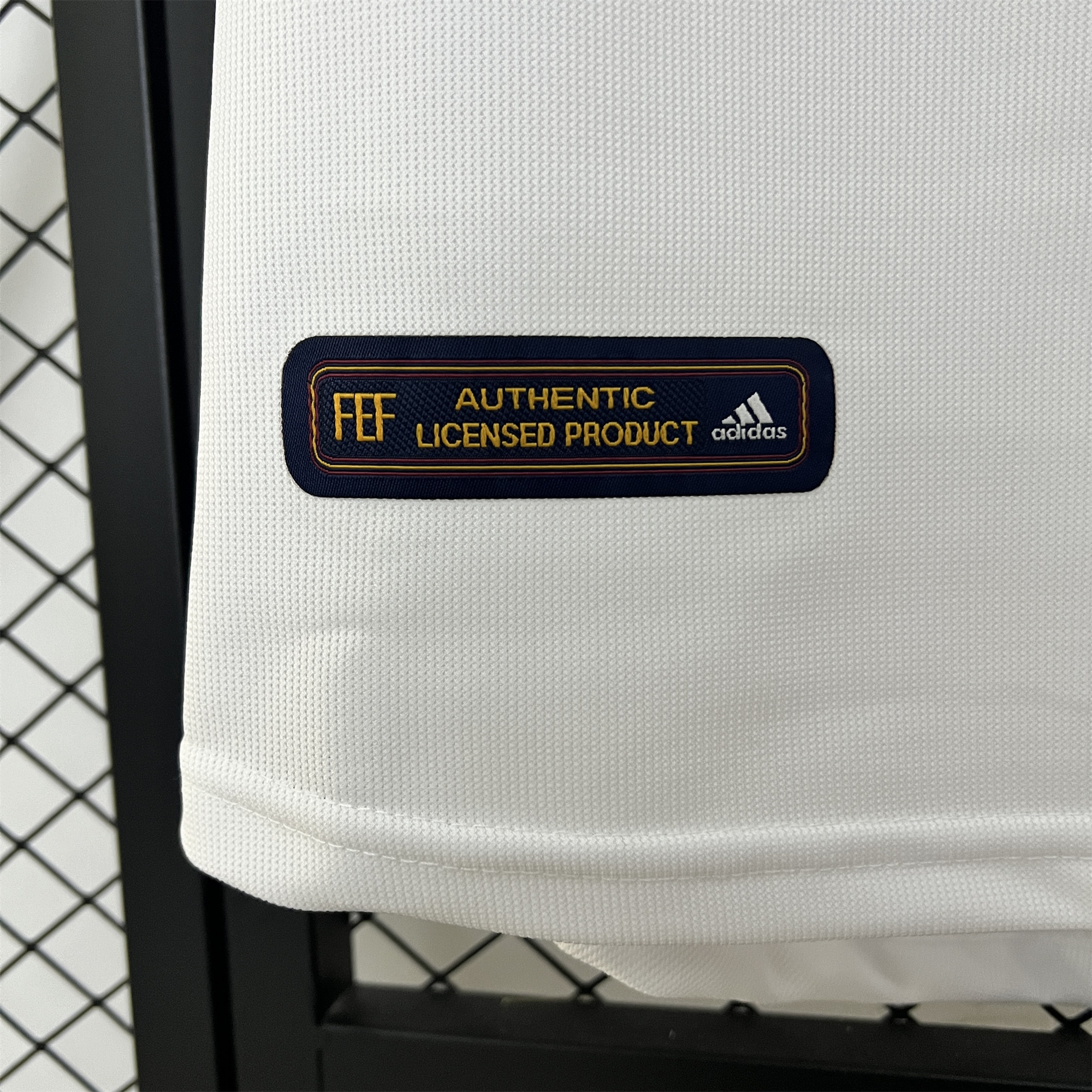 SIUjerseys-Retro Spain 2000 Away Jersey