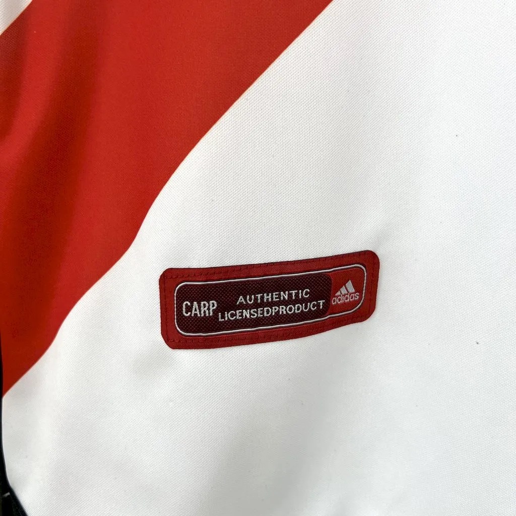 SIUjerseys-Retro River Plate 2000-01 Home Jersey