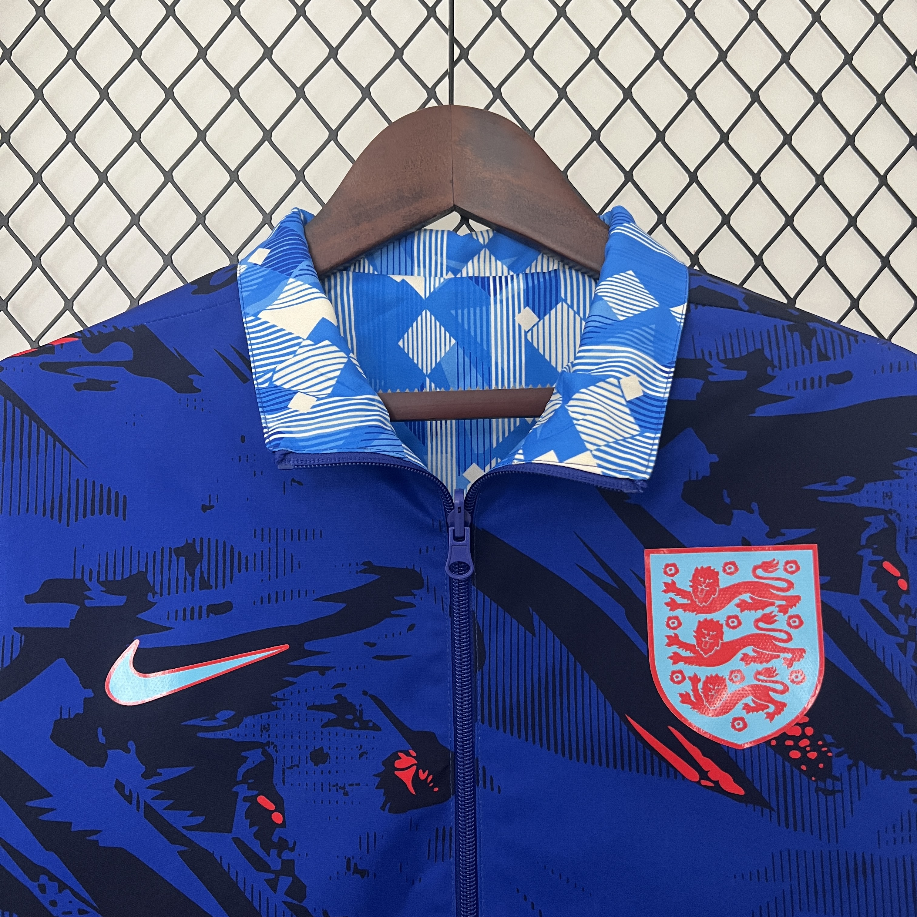 SIUjerseys-England 2024 Double Sided Reversible Windbreaker - Blue