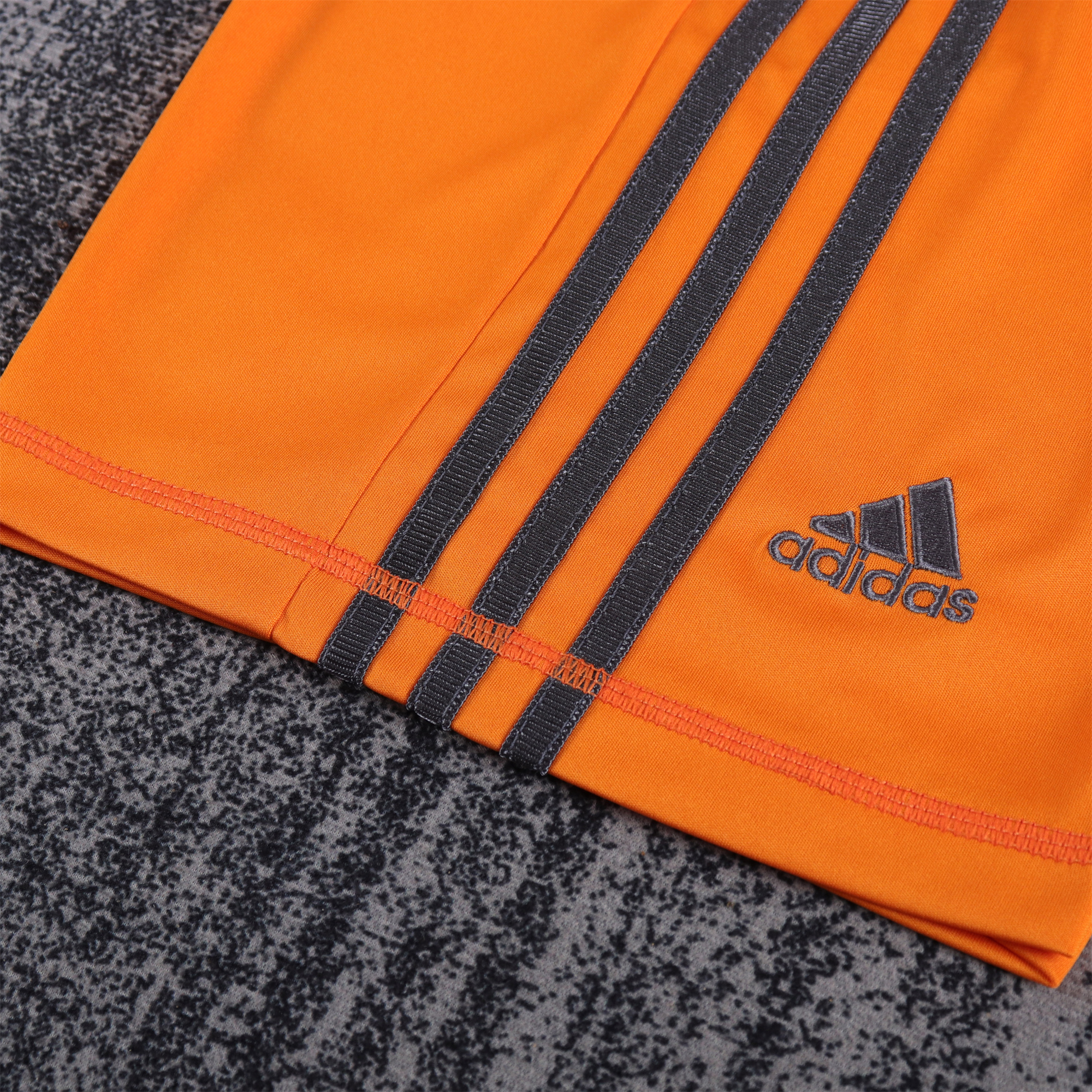 unitedfutballjersey-Retro Real Madrid 2013-14 Third Kids Kit