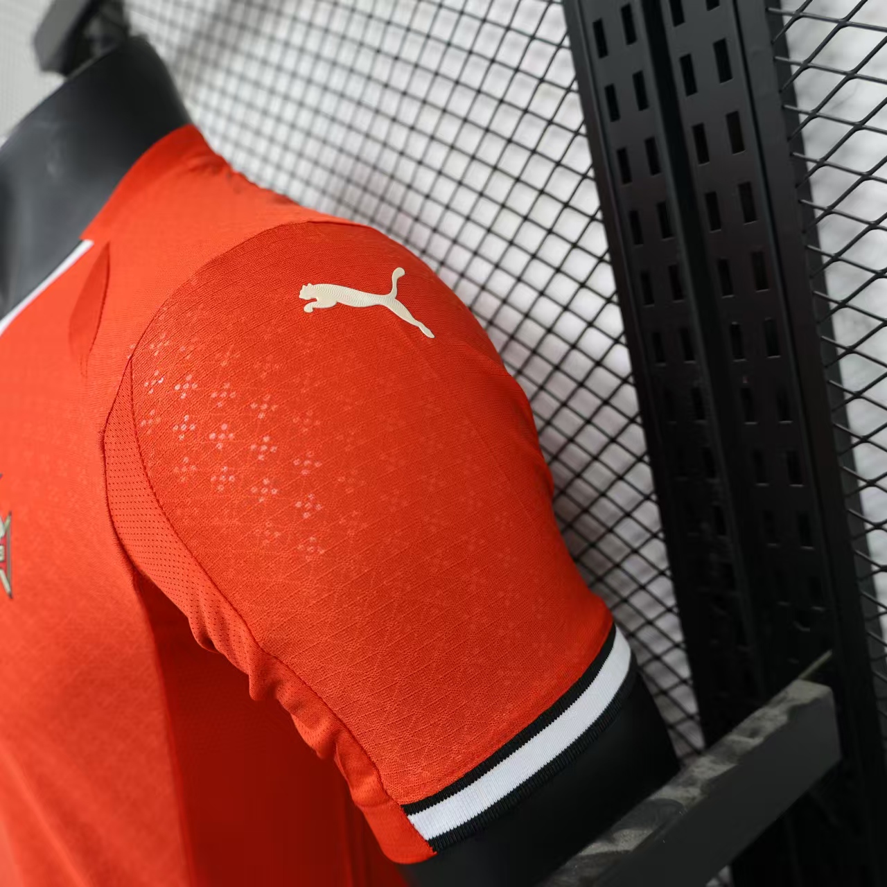 SIUjerseys-Portugal 2025-26 Home Jersey - Player Version