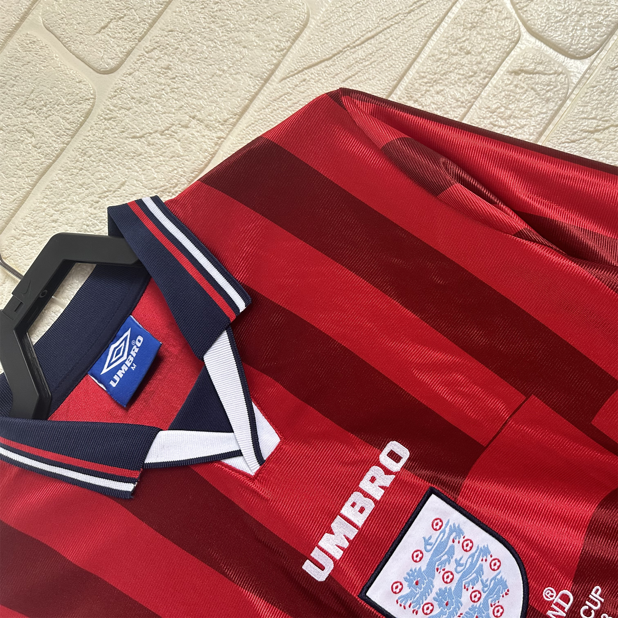 SIUjerseys-Retro England 1998 Away Long Sleeve Jersey