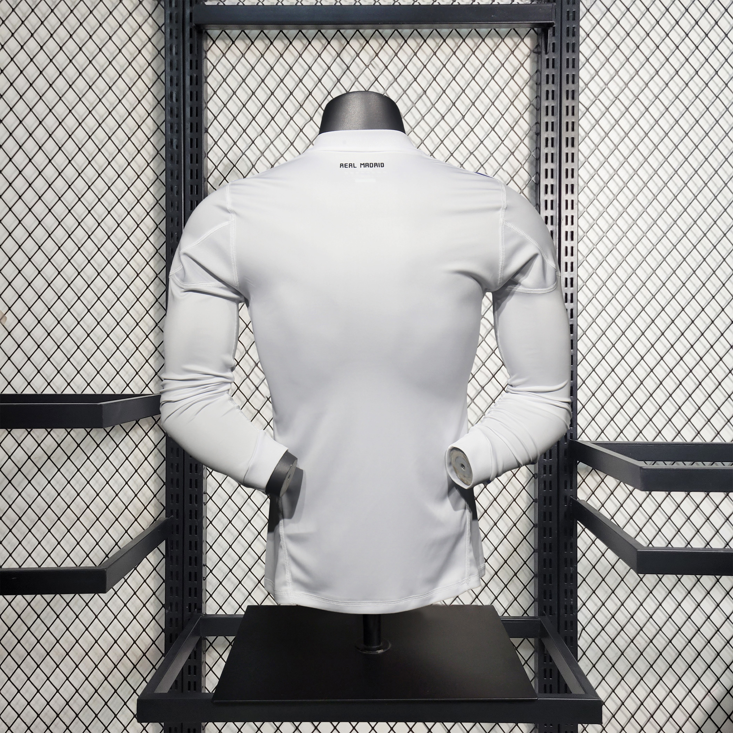 SIUjerseys-Retro Real Madrid 10-11 Home Long Sleeve Jersey - Player Version