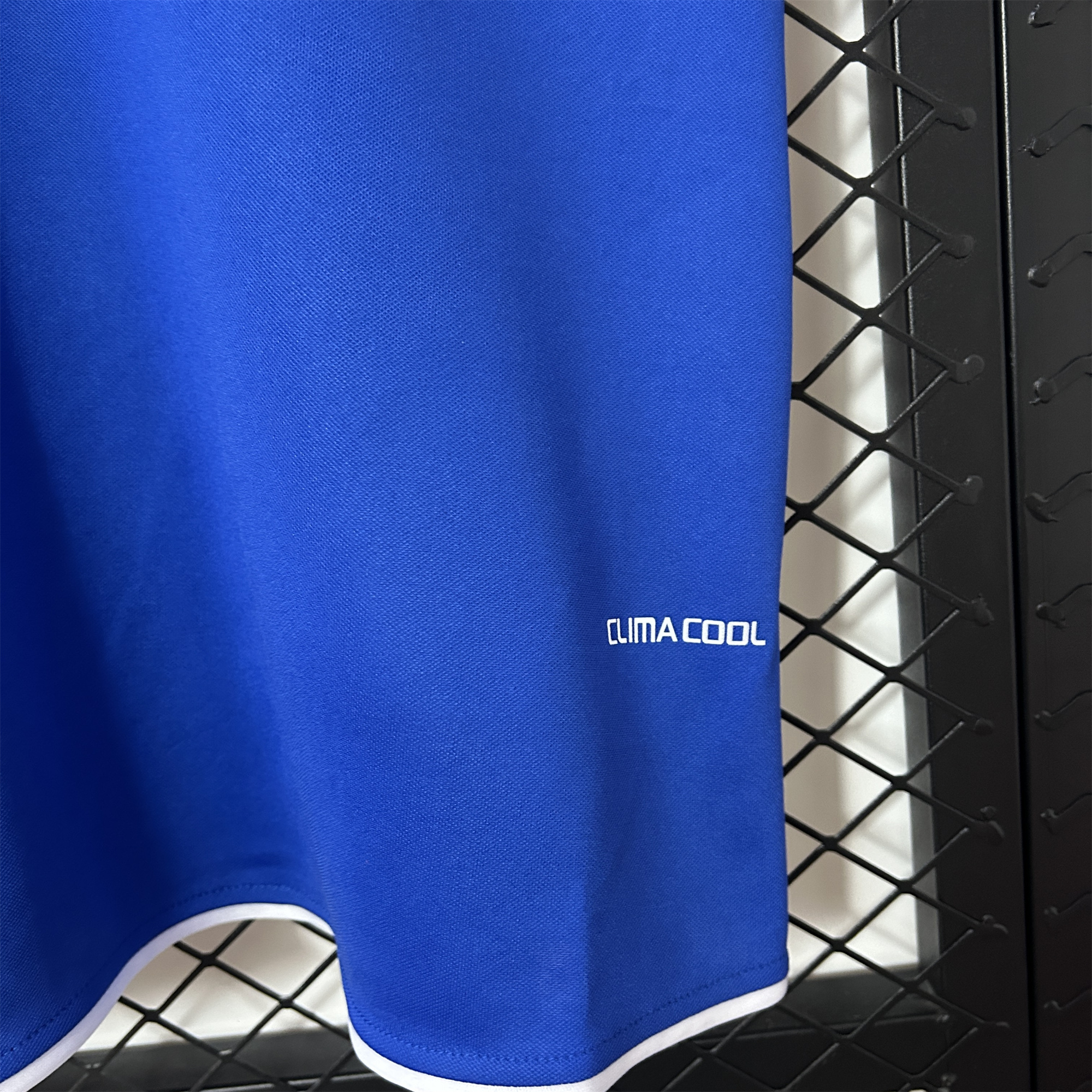 SIUjerseys-Retro Schalke 04 2010-12 Home Stadium Jersey