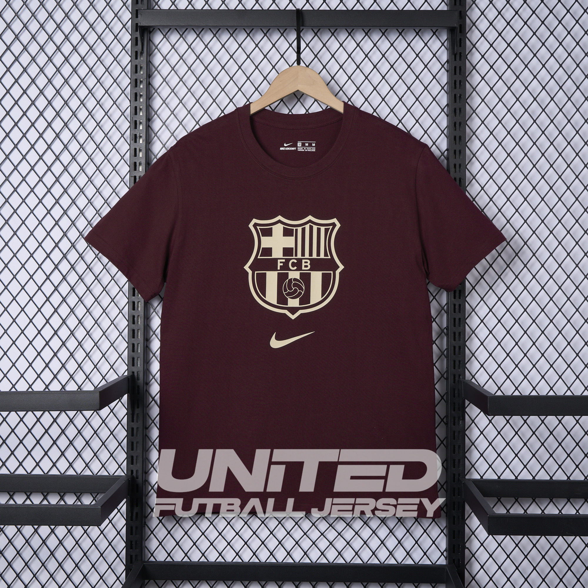 unitedfutballjersey-Barcelona 24-25 Red Big LOGO T-Shirt