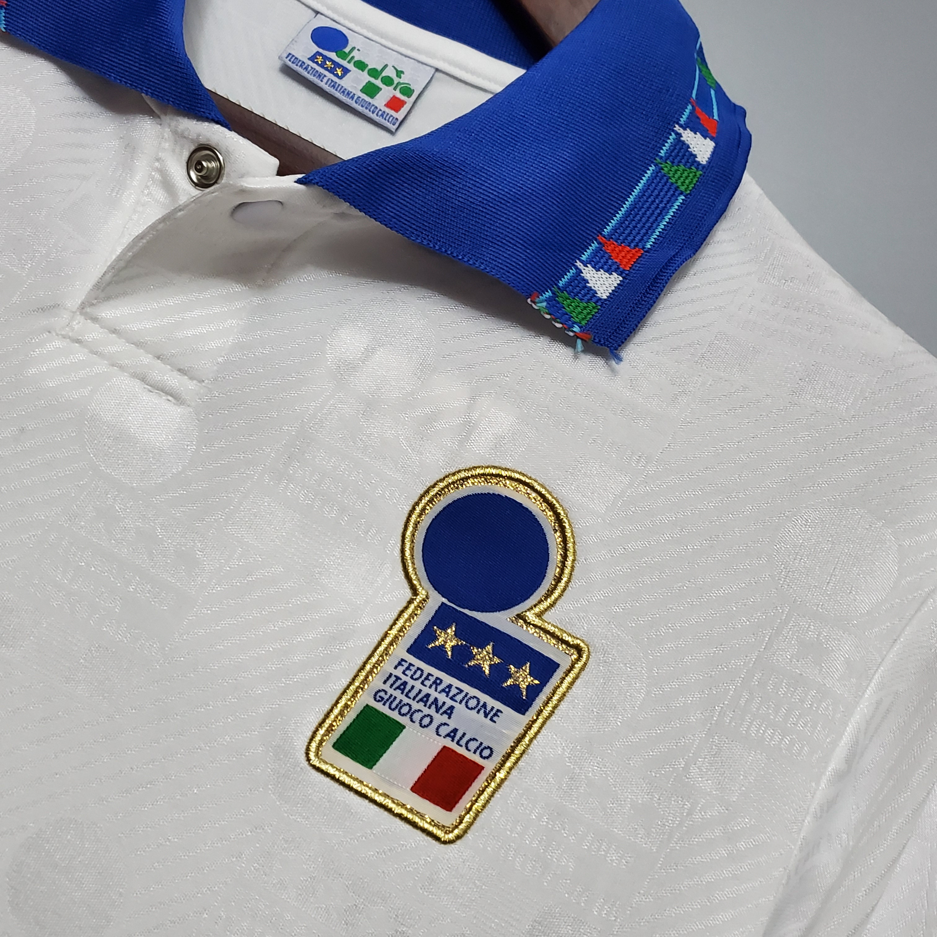SIUjerseys-Retro Italy 1994 Away Stadium Jersey