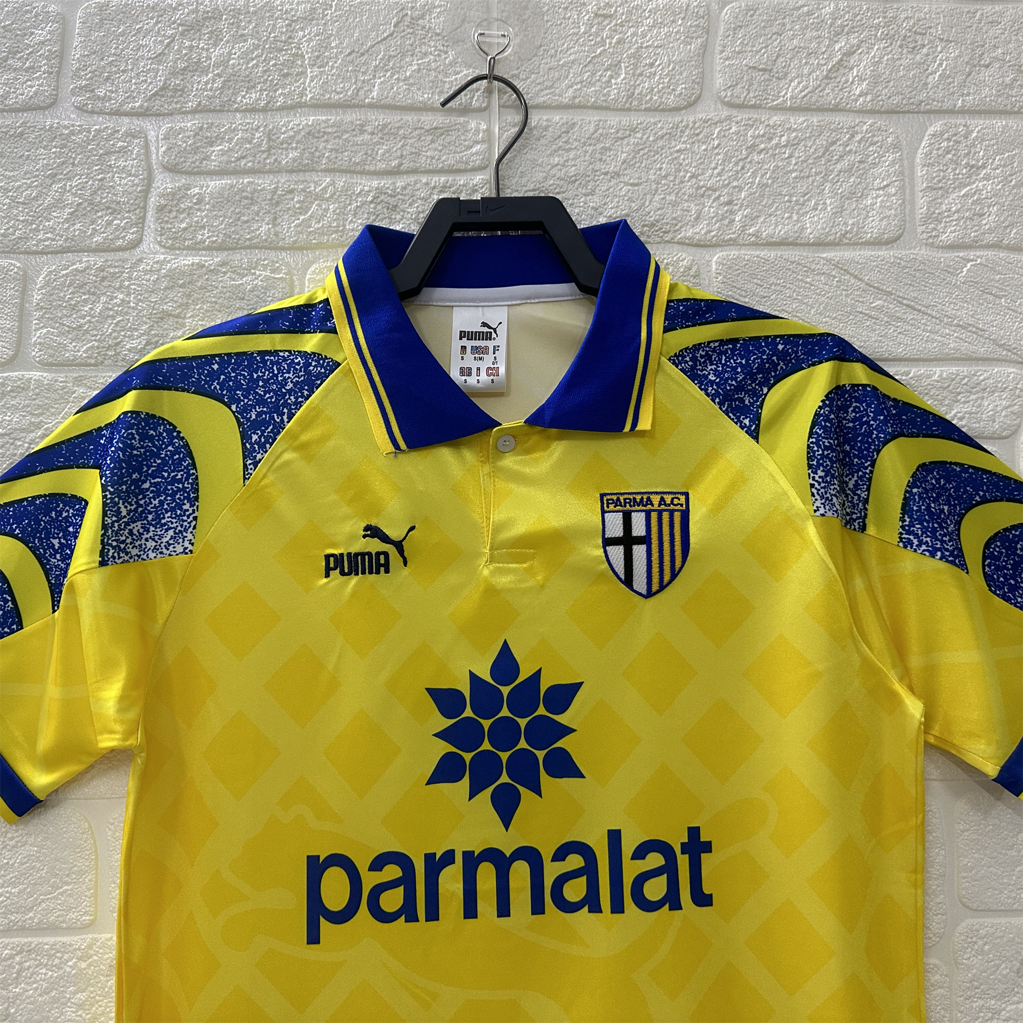 SIUjerseys-Retro Parma 1995-97 Away Jersey - Fans Version