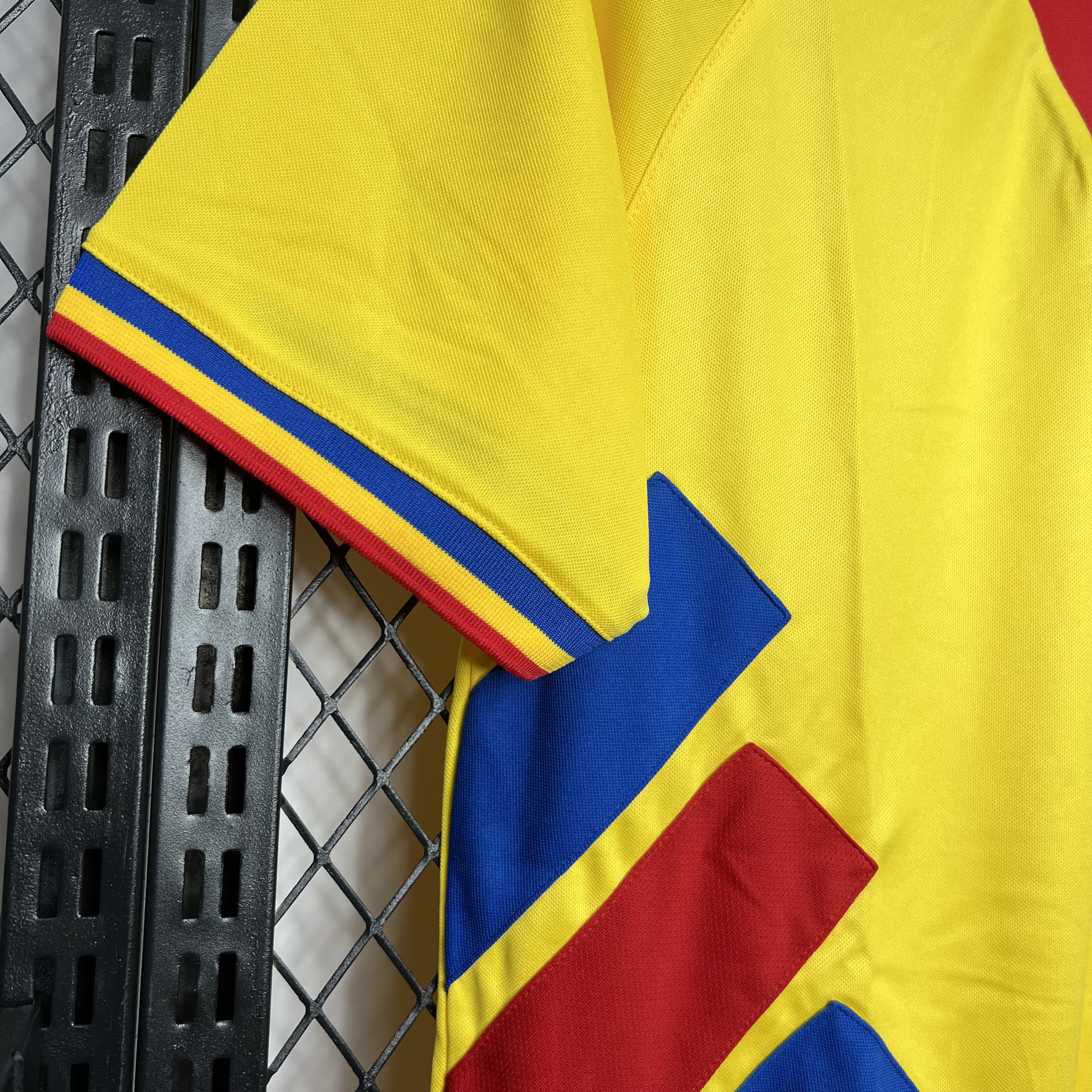 SIUjerseys-Retro Romania 1994 Home Stadium Jersey