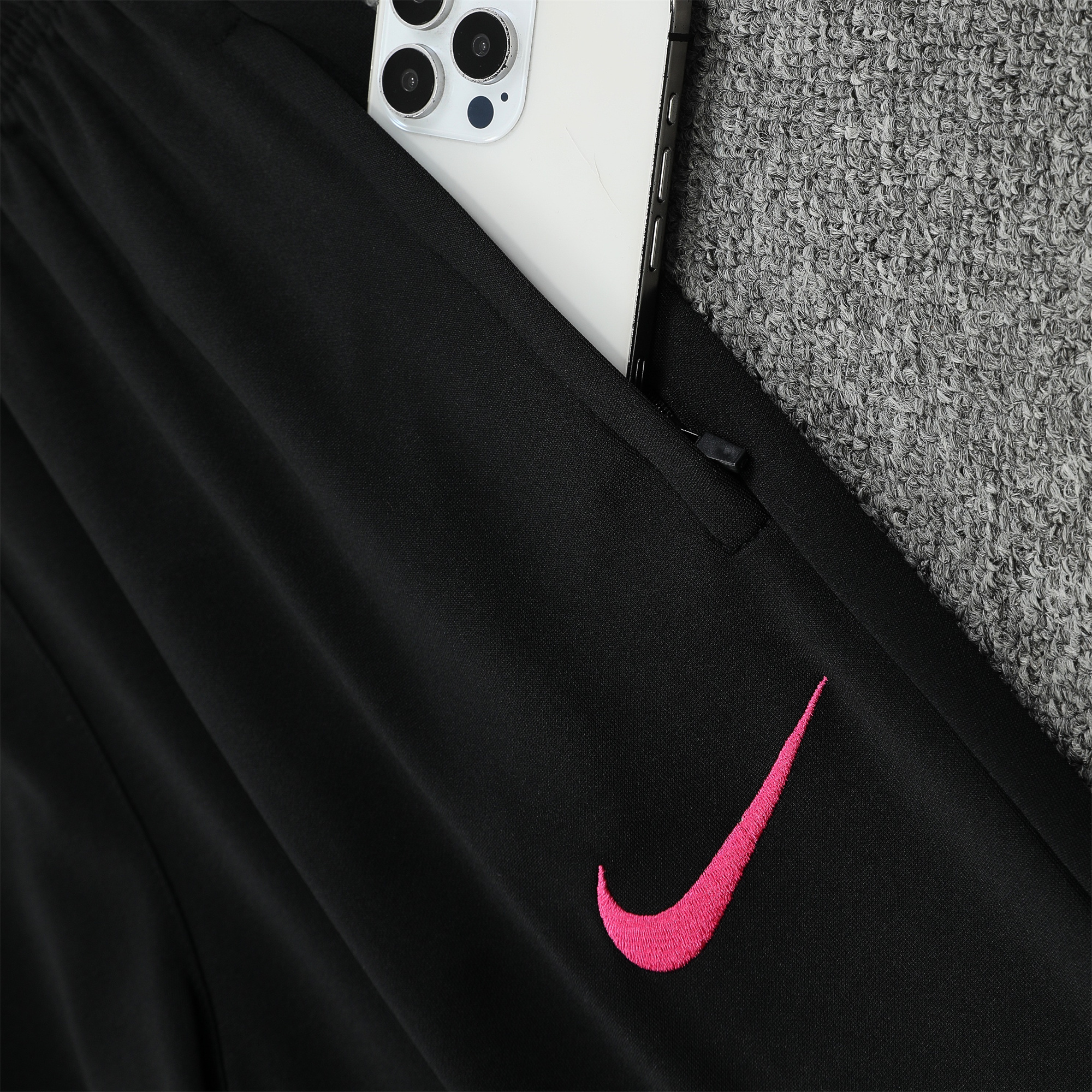 unitedfutballjersey-C.H.E.L.S.E.A 24-25 Training Hoodie Set - Black Hoodie and Black Pants